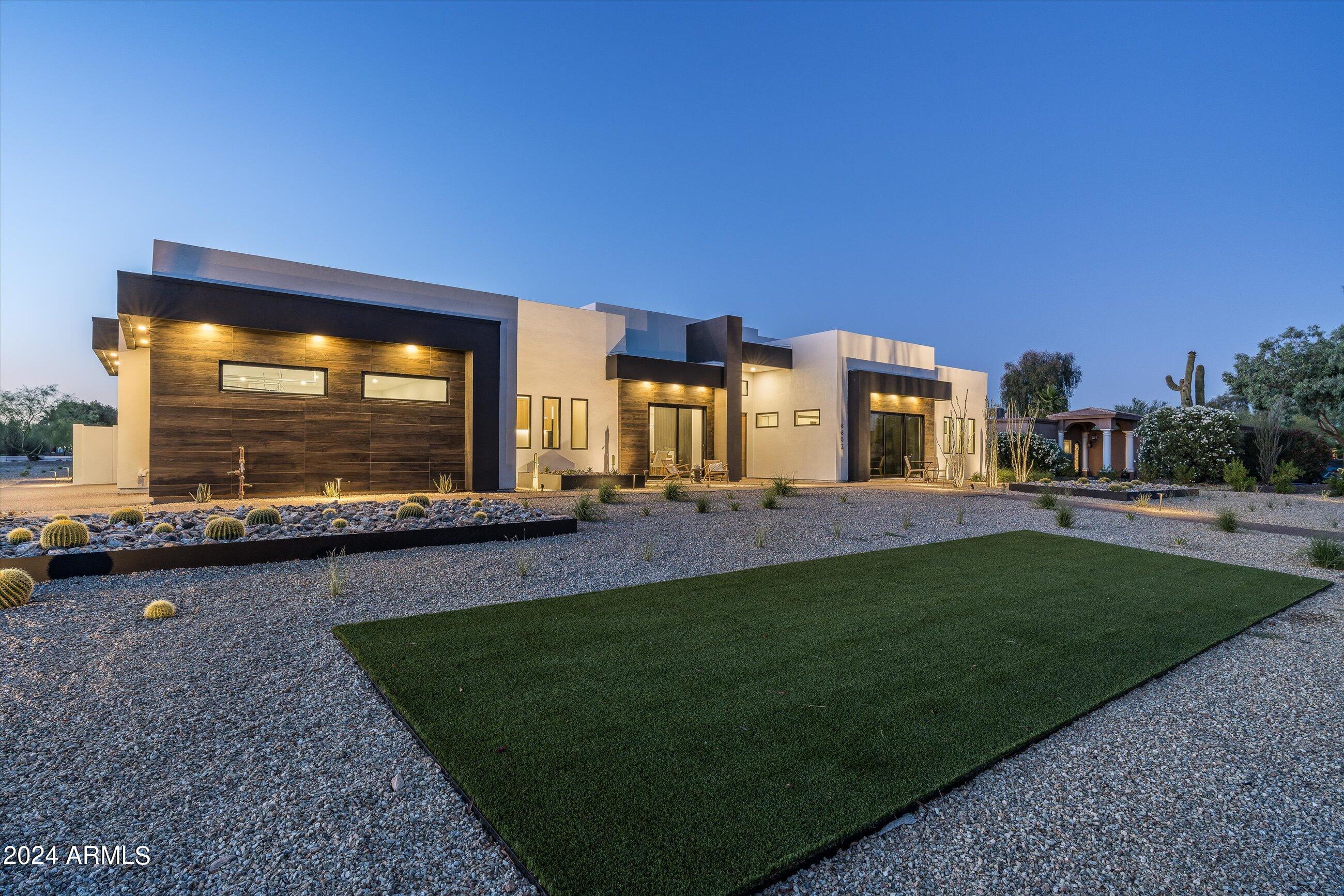 DESERT ESTATES 12 - Residential