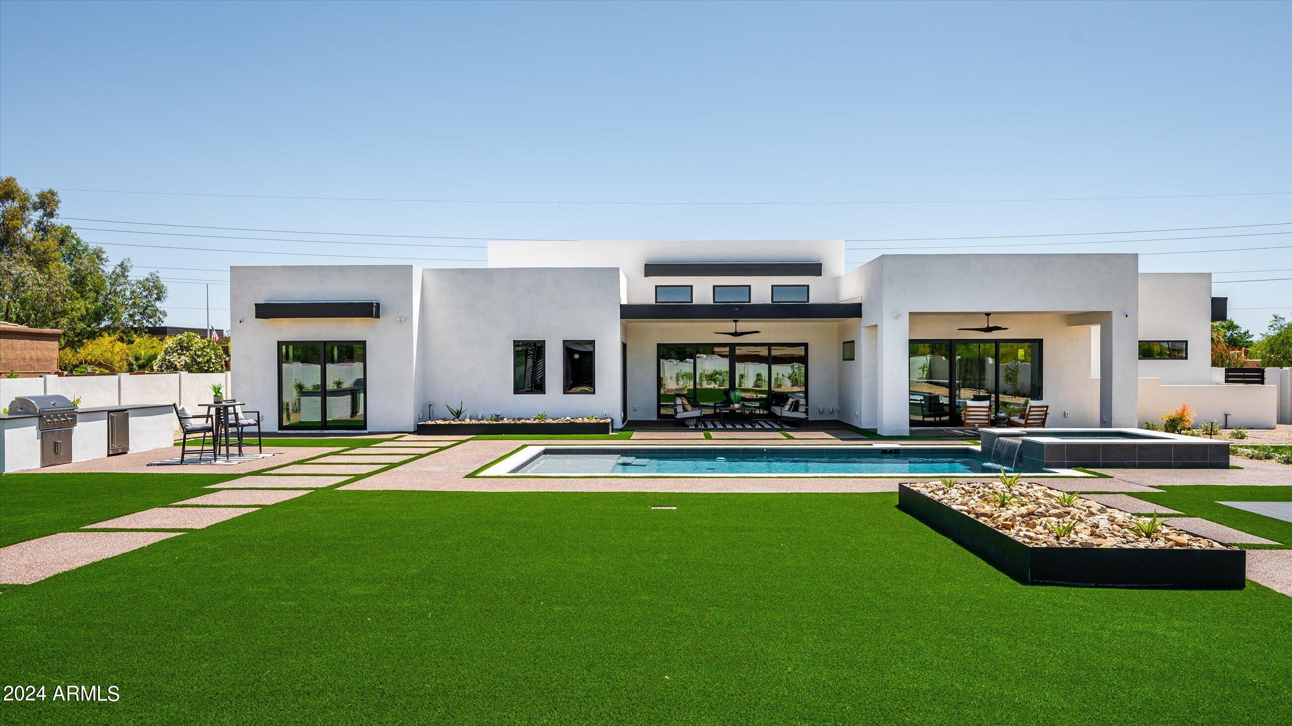 DESERT ESTATES 12 - Residential