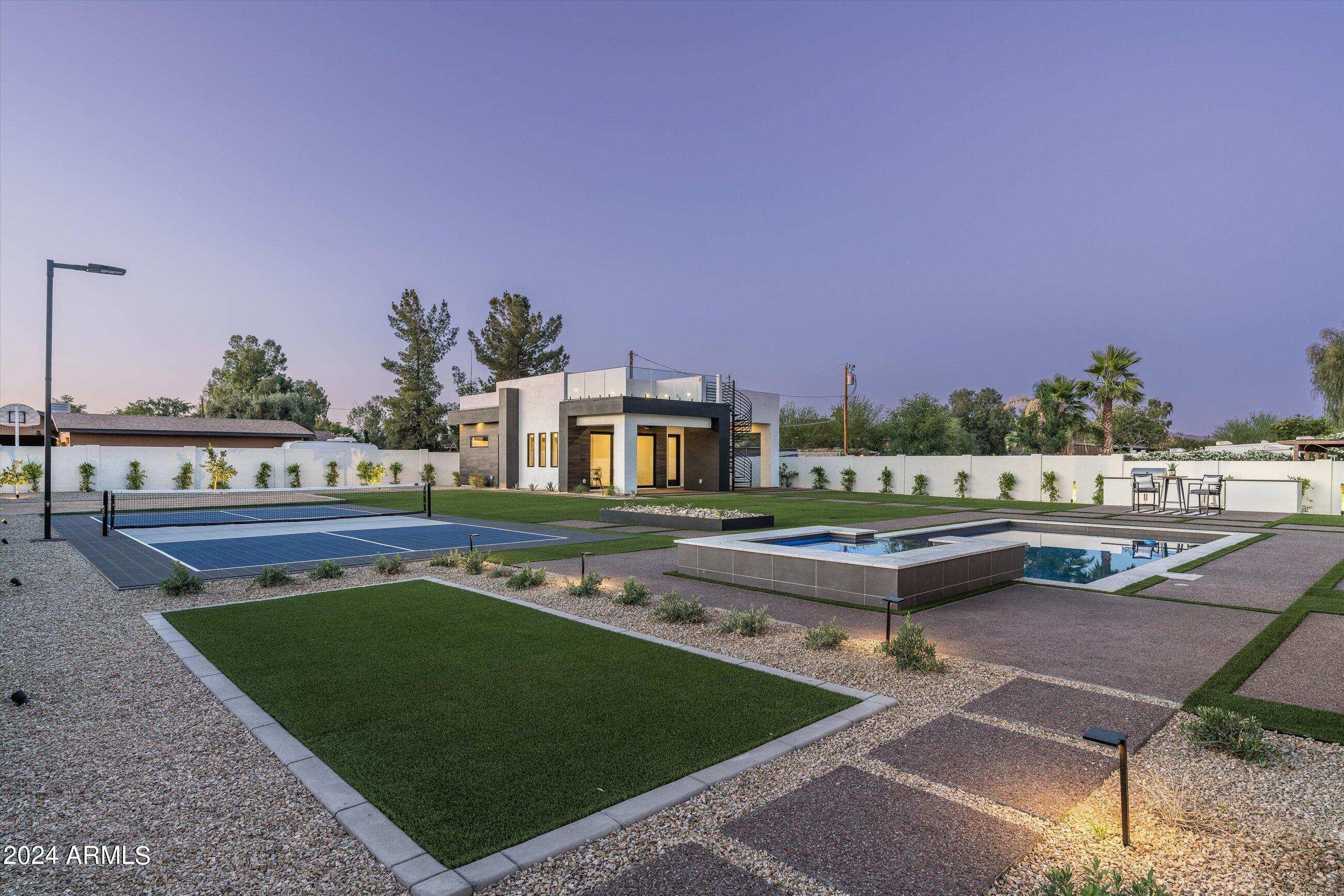 DESERT ESTATES 12 - Residential