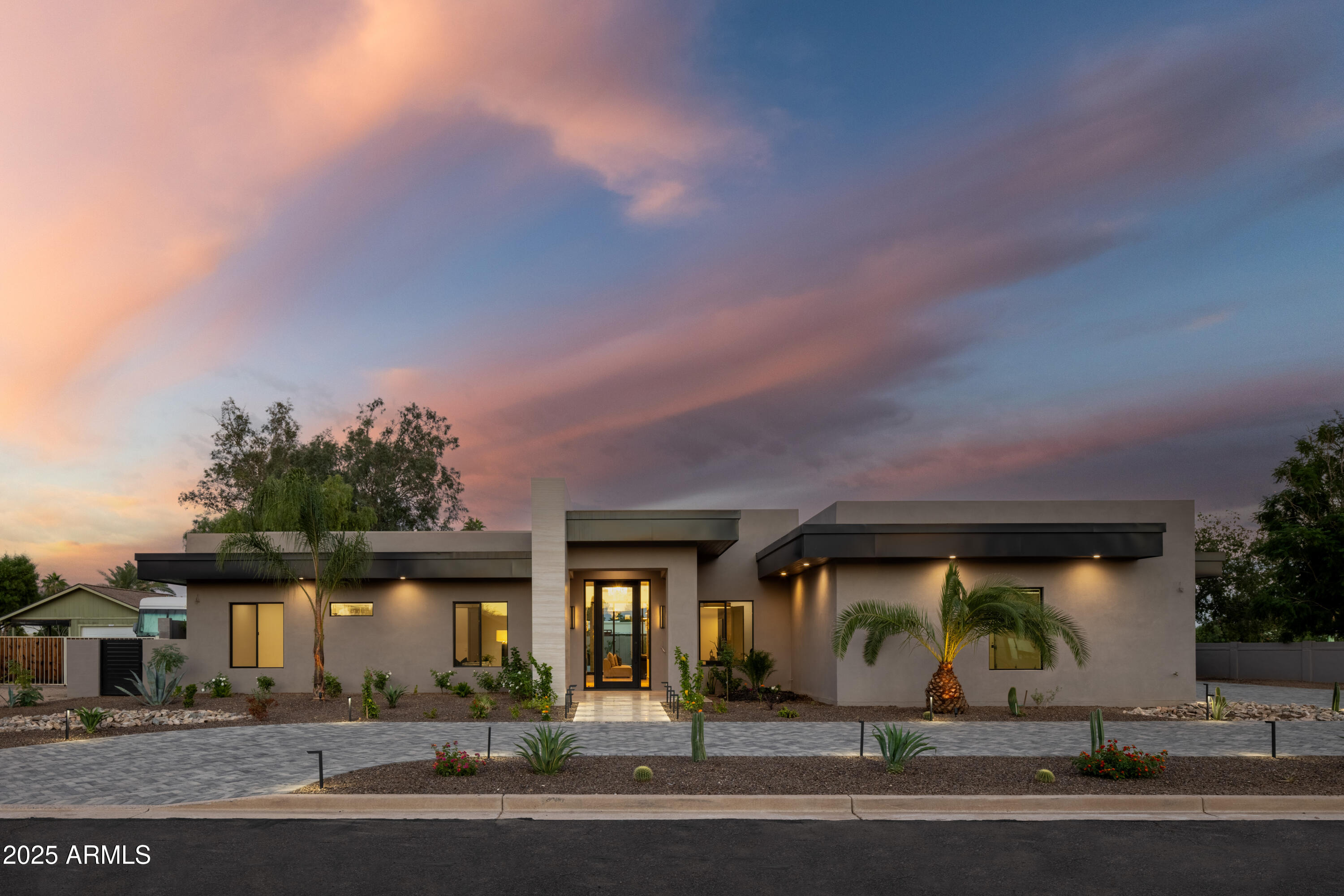 DESERT TRAILS - Residential