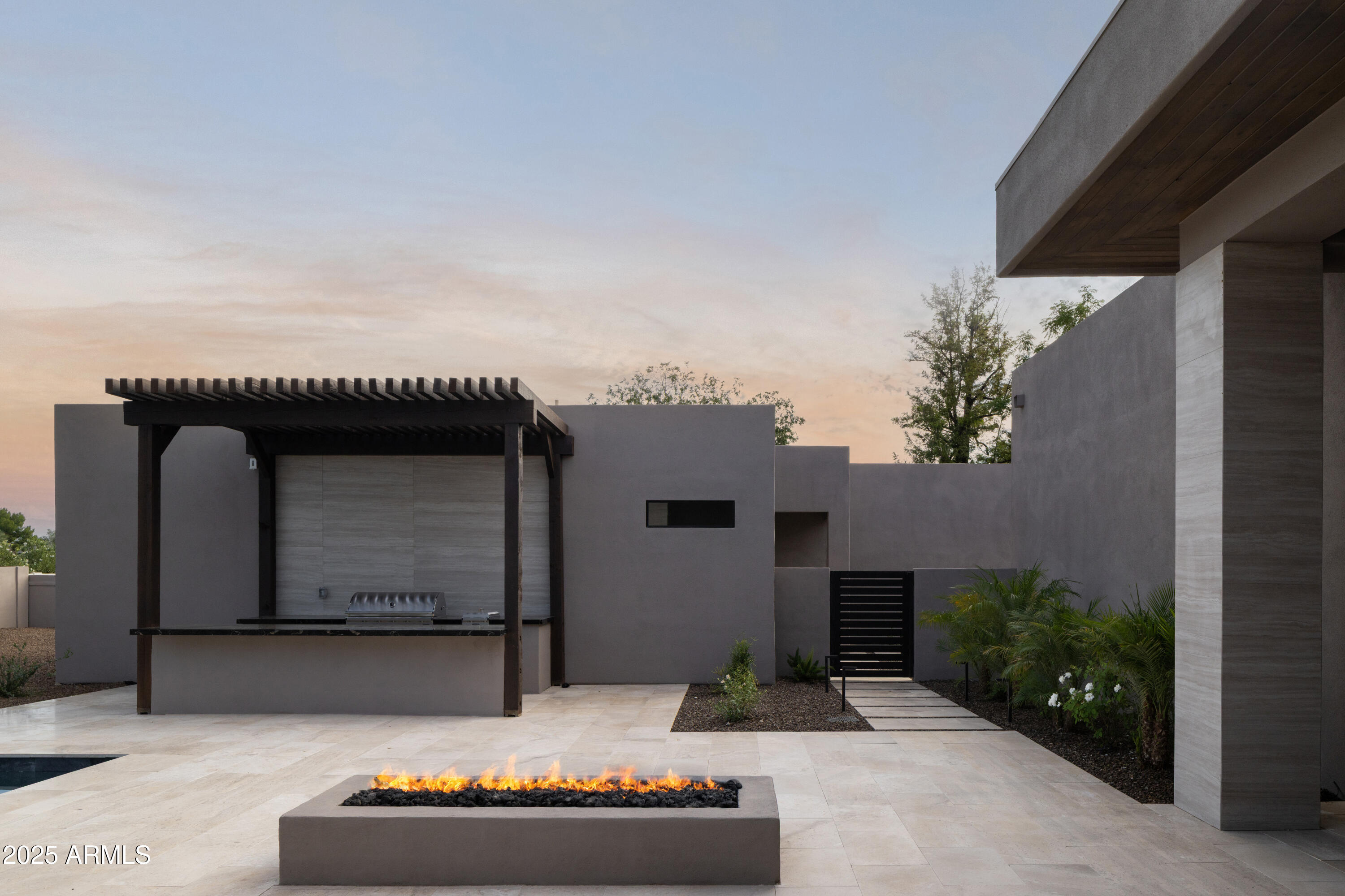 DESERT TRAILS - Residential
