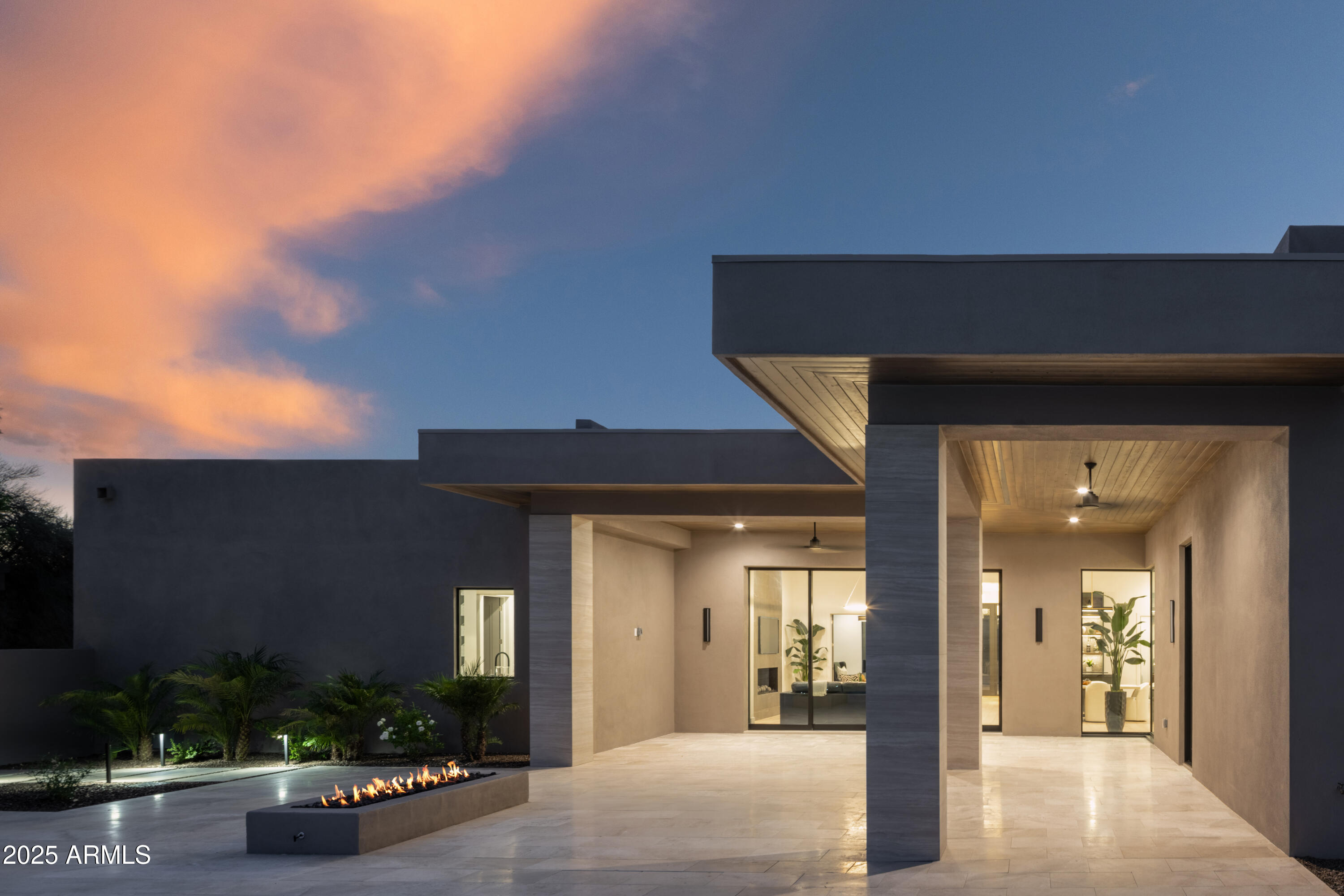 DESERT TRAILS - Residential