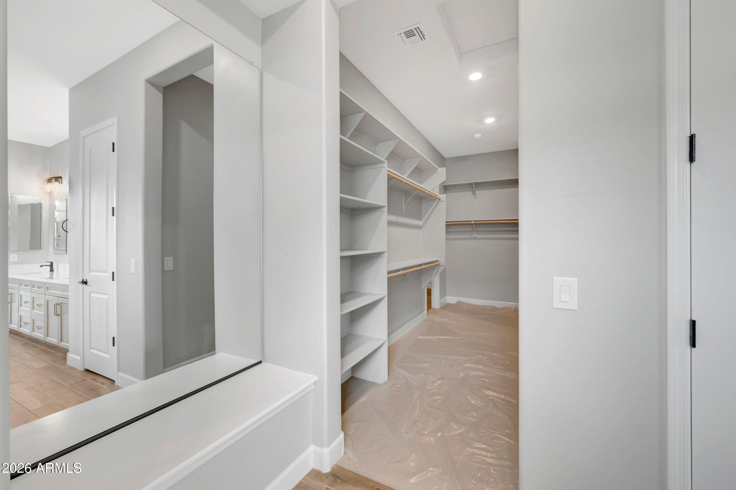 BLOSSOM ROCK PHASE 1 2022084918 - Residential
