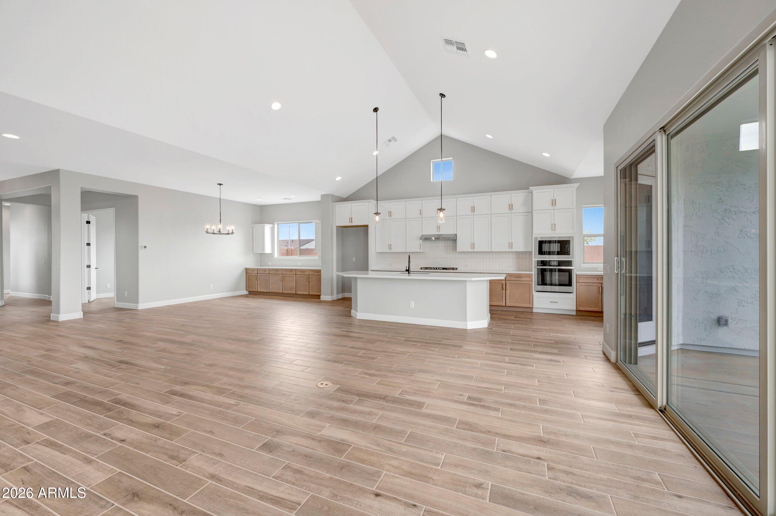 BLOSSOM ROCK PHASE 1 2022084918 - Residential