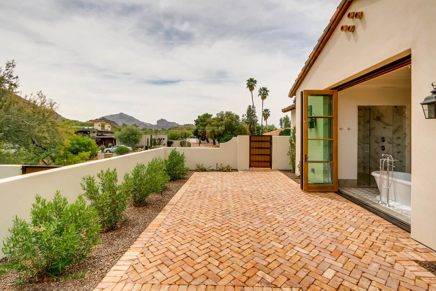FRANCISCAN TERRACE - Residential