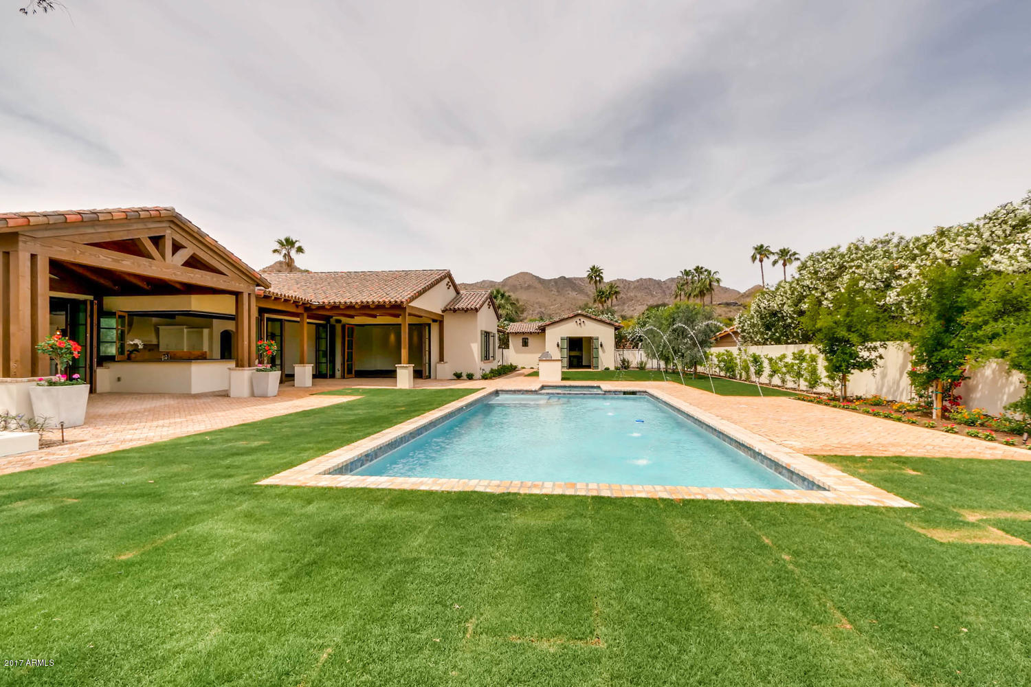 FRANCISCAN TERRACE - Residential