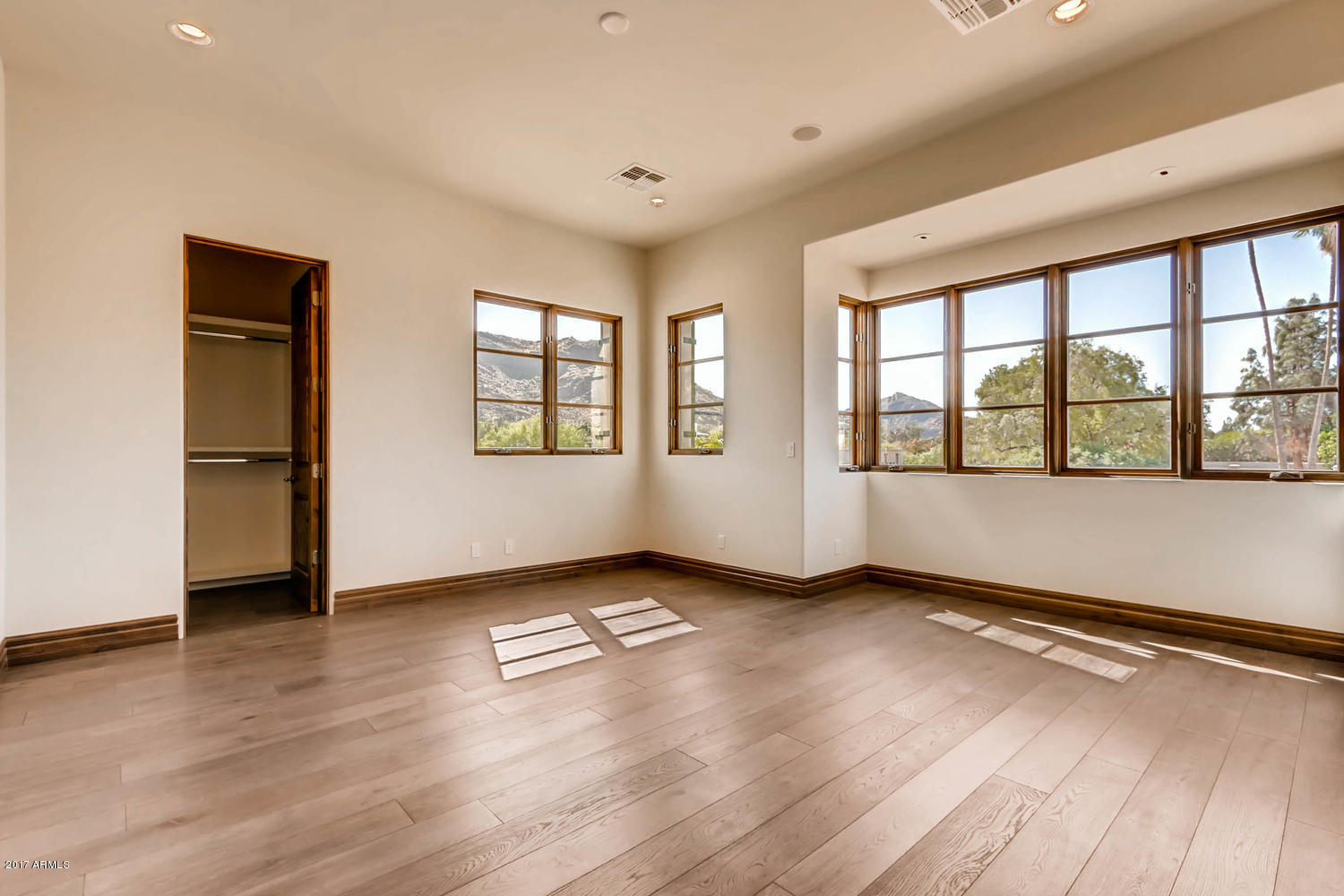 FRANCISCAN TERRACE - Residential