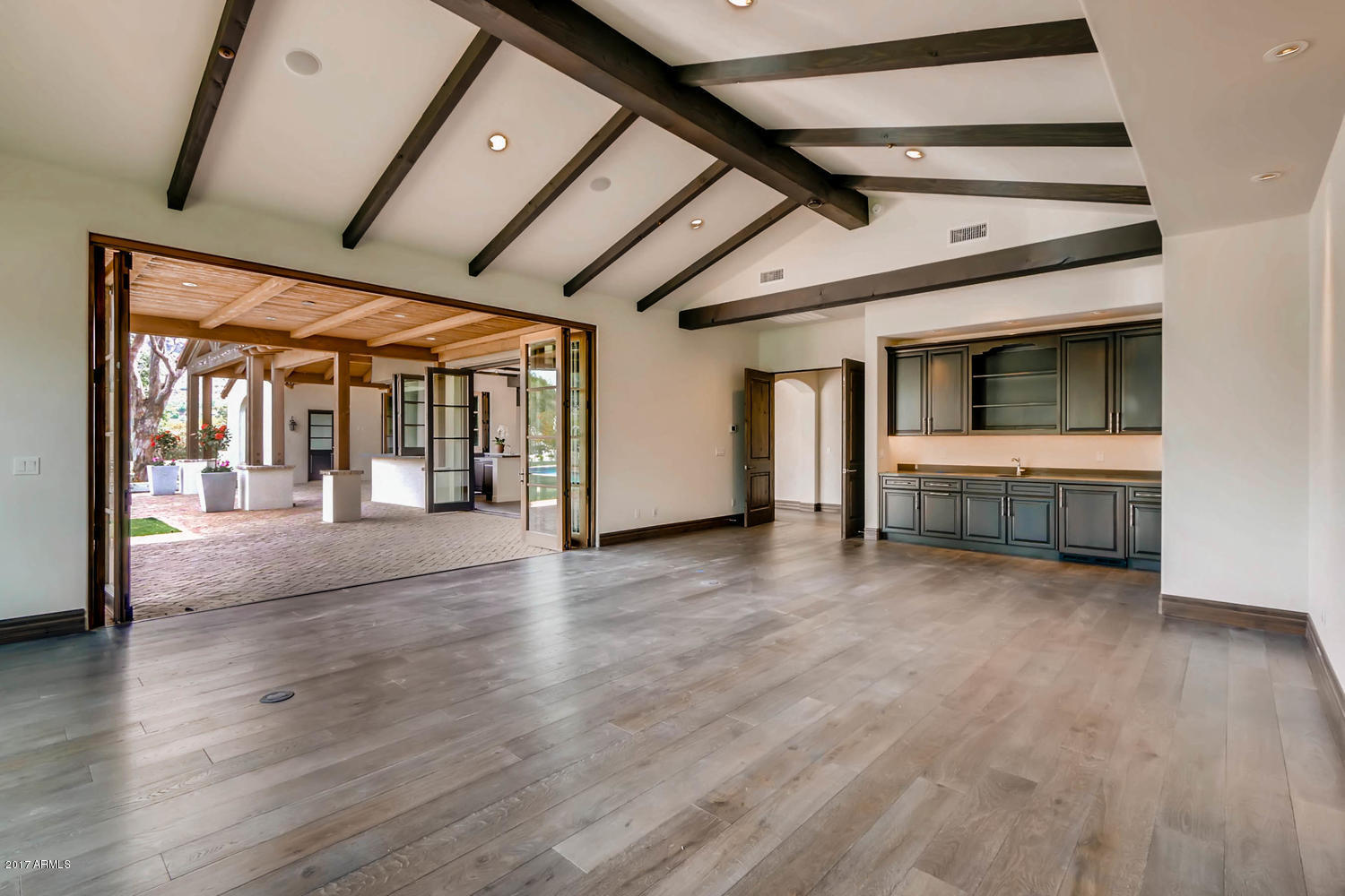 FRANCISCAN TERRACE - Residential
