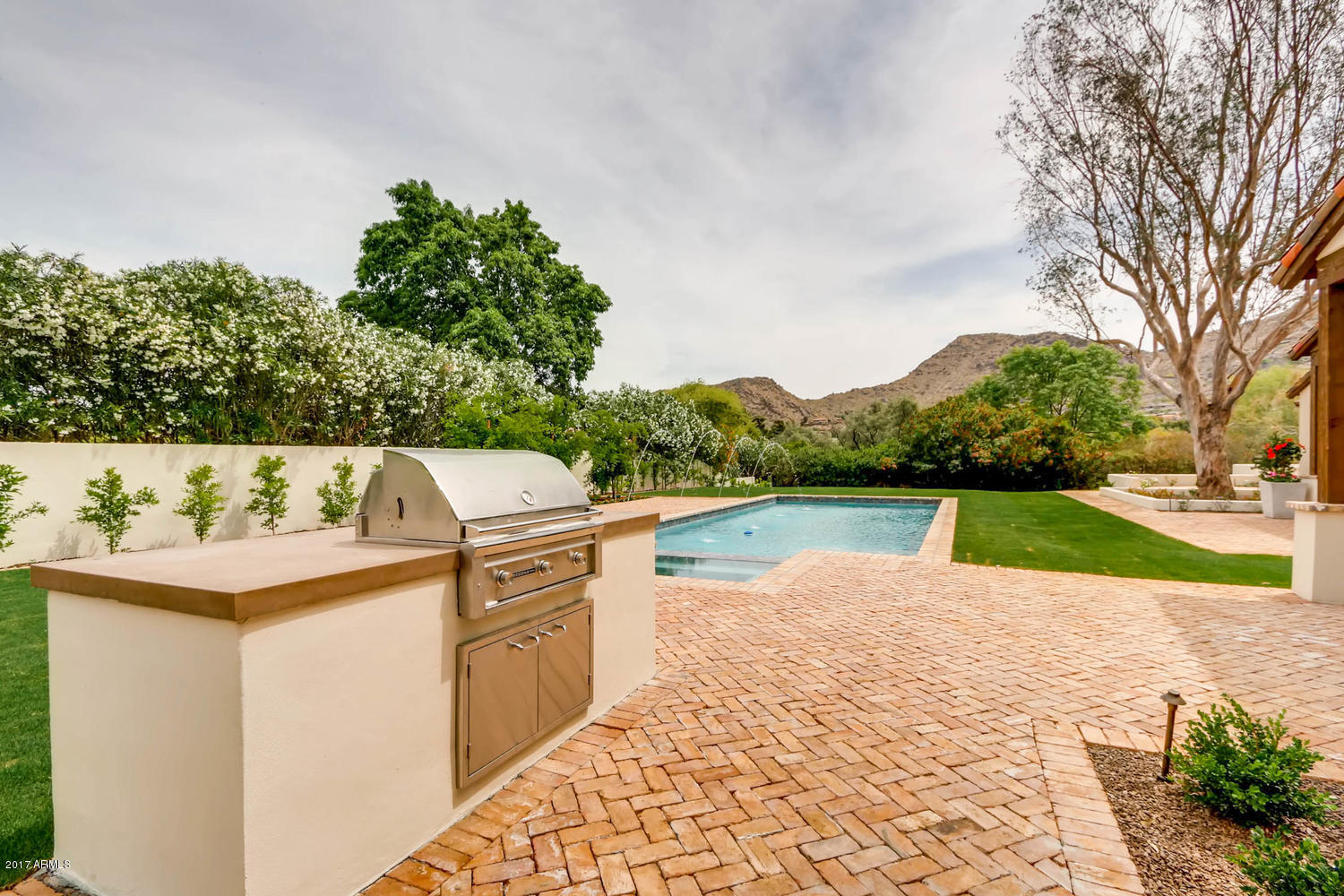FRANCISCAN TERRACE - Residential