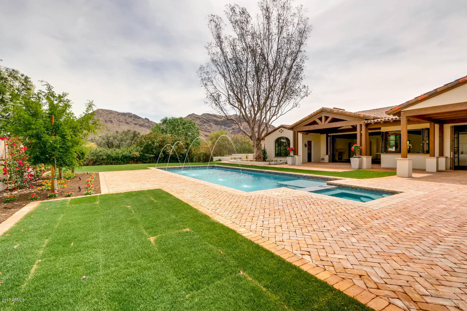 FRANCISCAN TERRACE - Residential