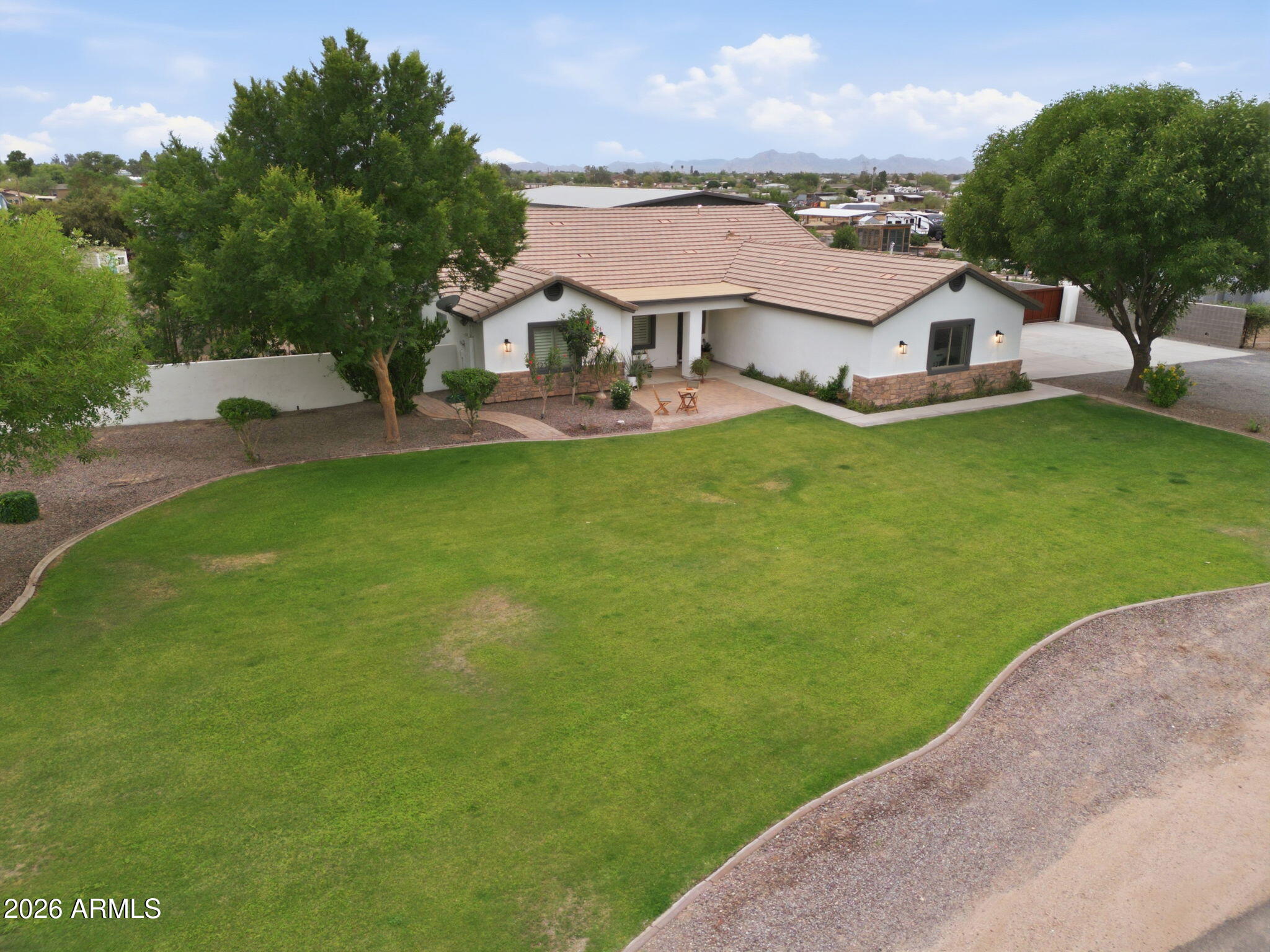 S8 T2S R8E - Residential
