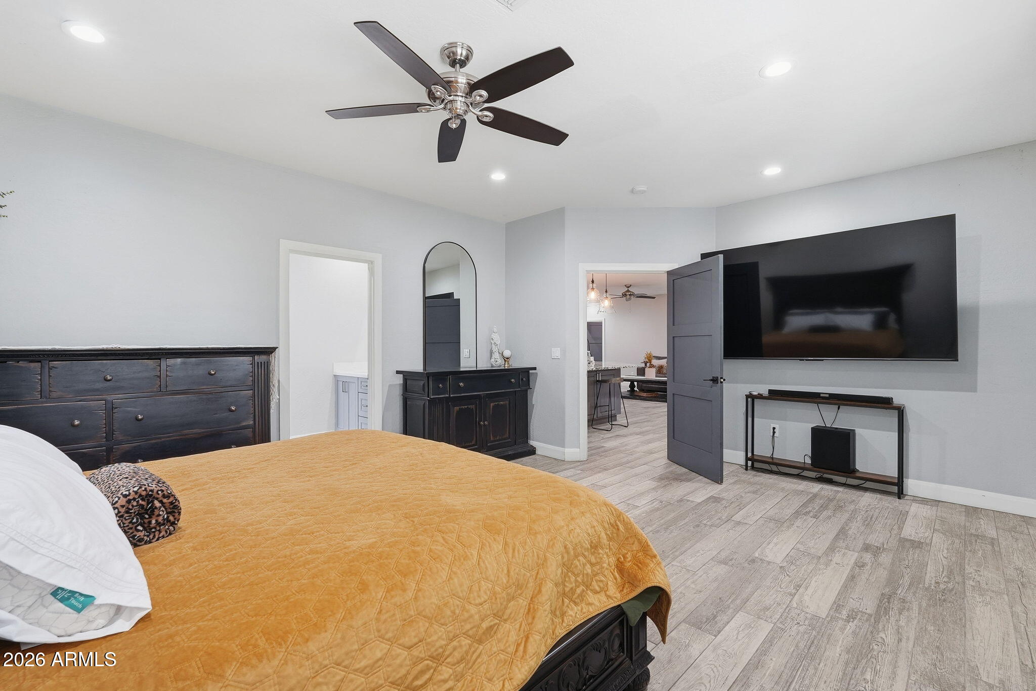 S8 T2S R8E - Residential
