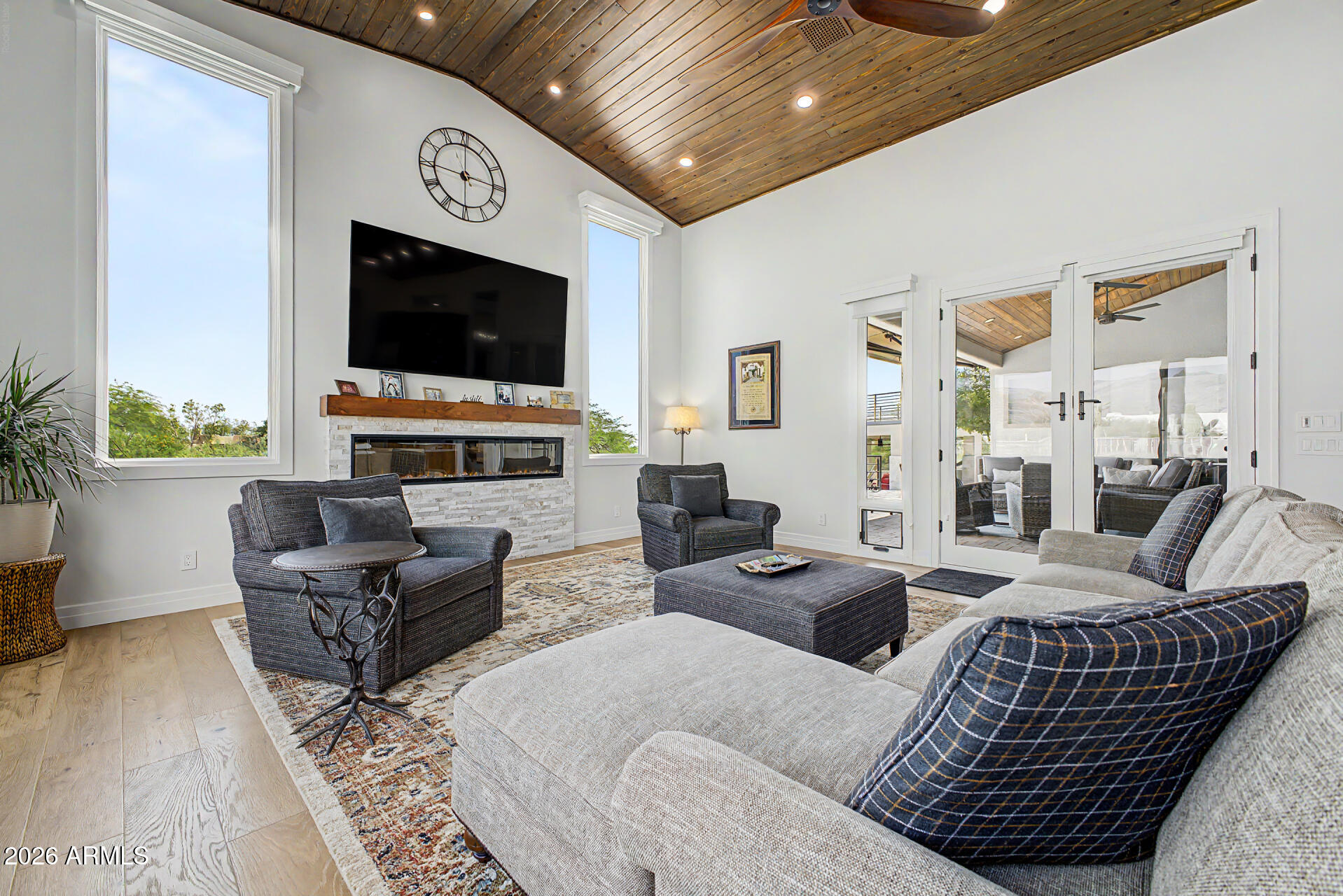 PINNACLE PEAK VISTAS 3 LOT 1-210 TR A-B - Residential