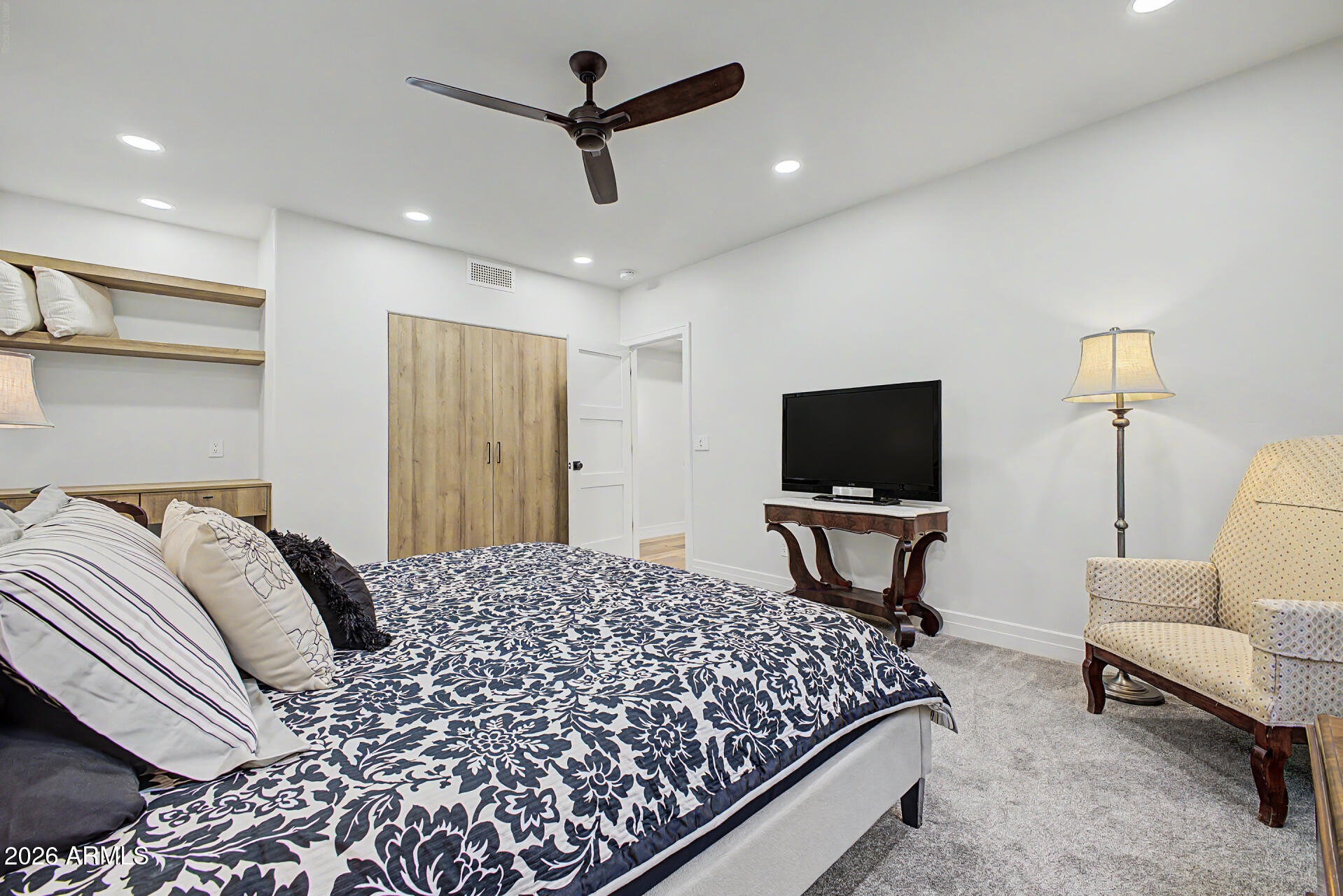 PINNACLE PEAK VISTAS 3 LOT 1-210 TR A-B - Residential