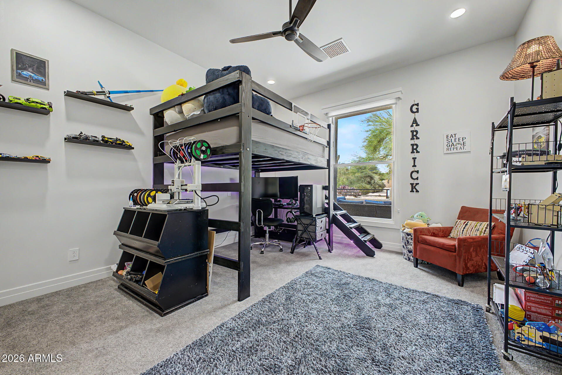 PINNACLE PEAK VISTAS 3 LOT 1-210 TR A-B - Residential