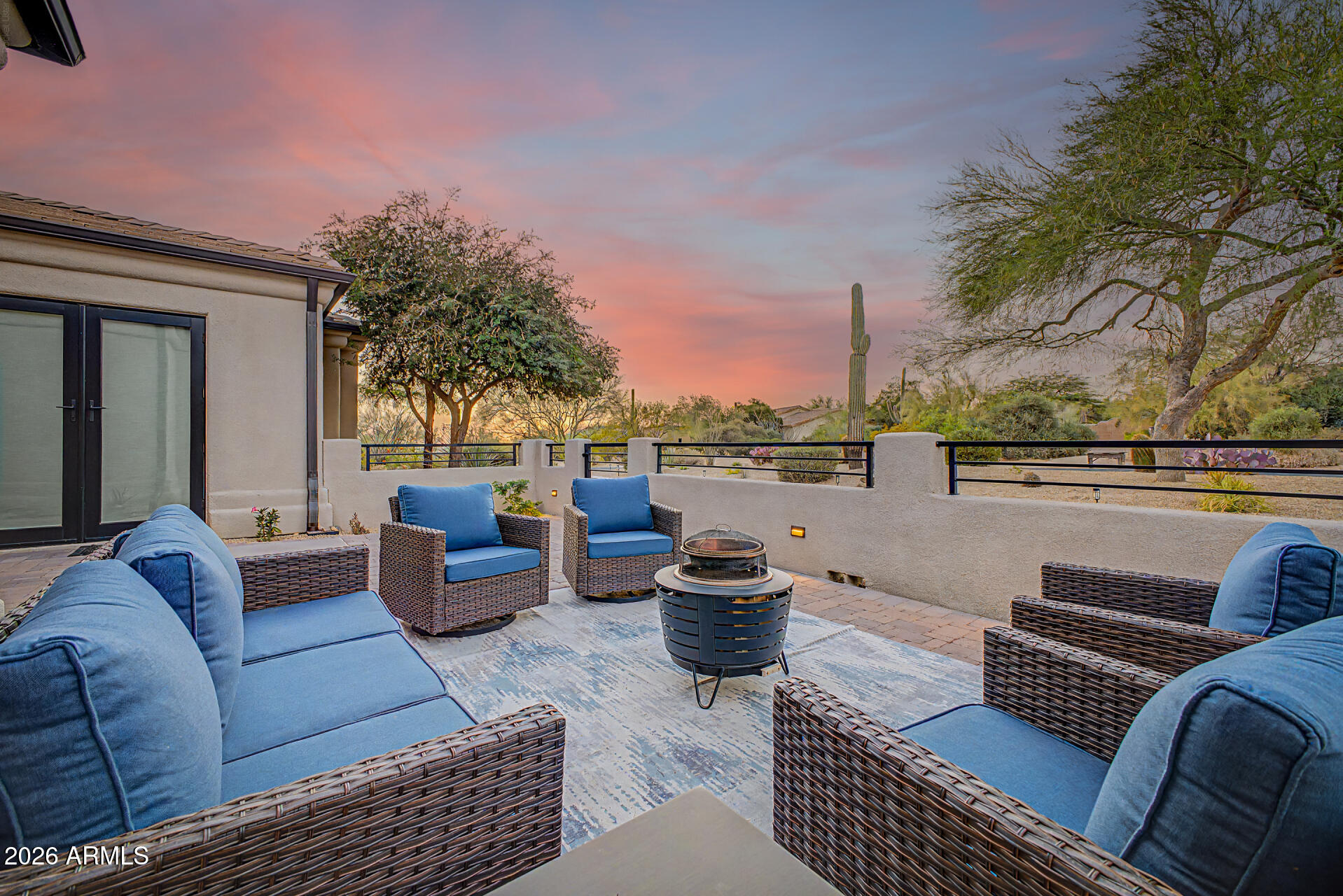 PINNACLE PEAK VISTAS 3 LOT 1-210 TR A-B - Residential