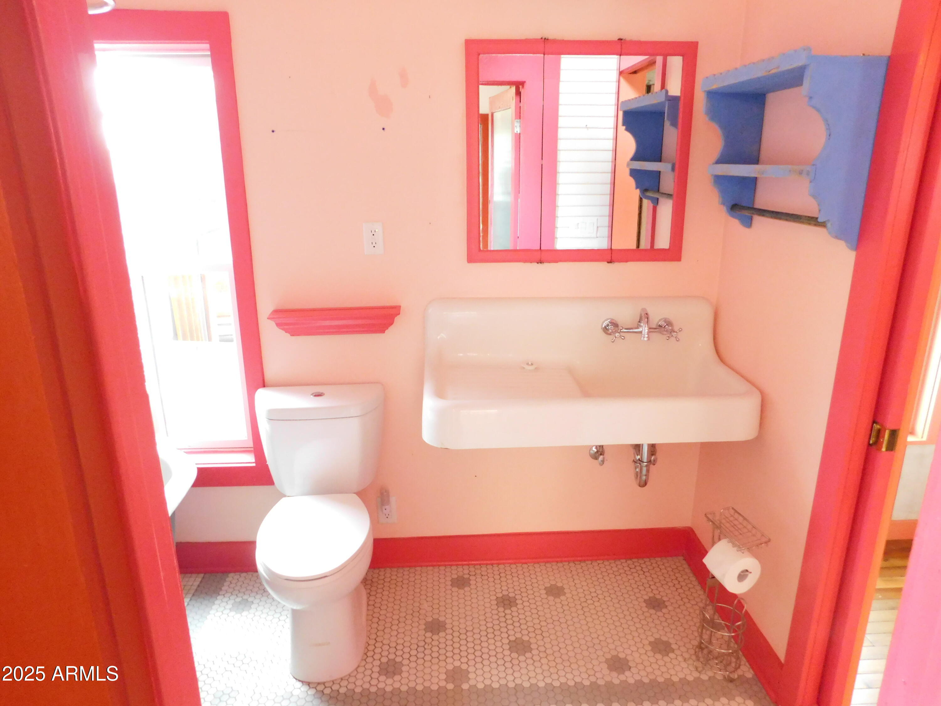 OLD BISBEE - Residential Income