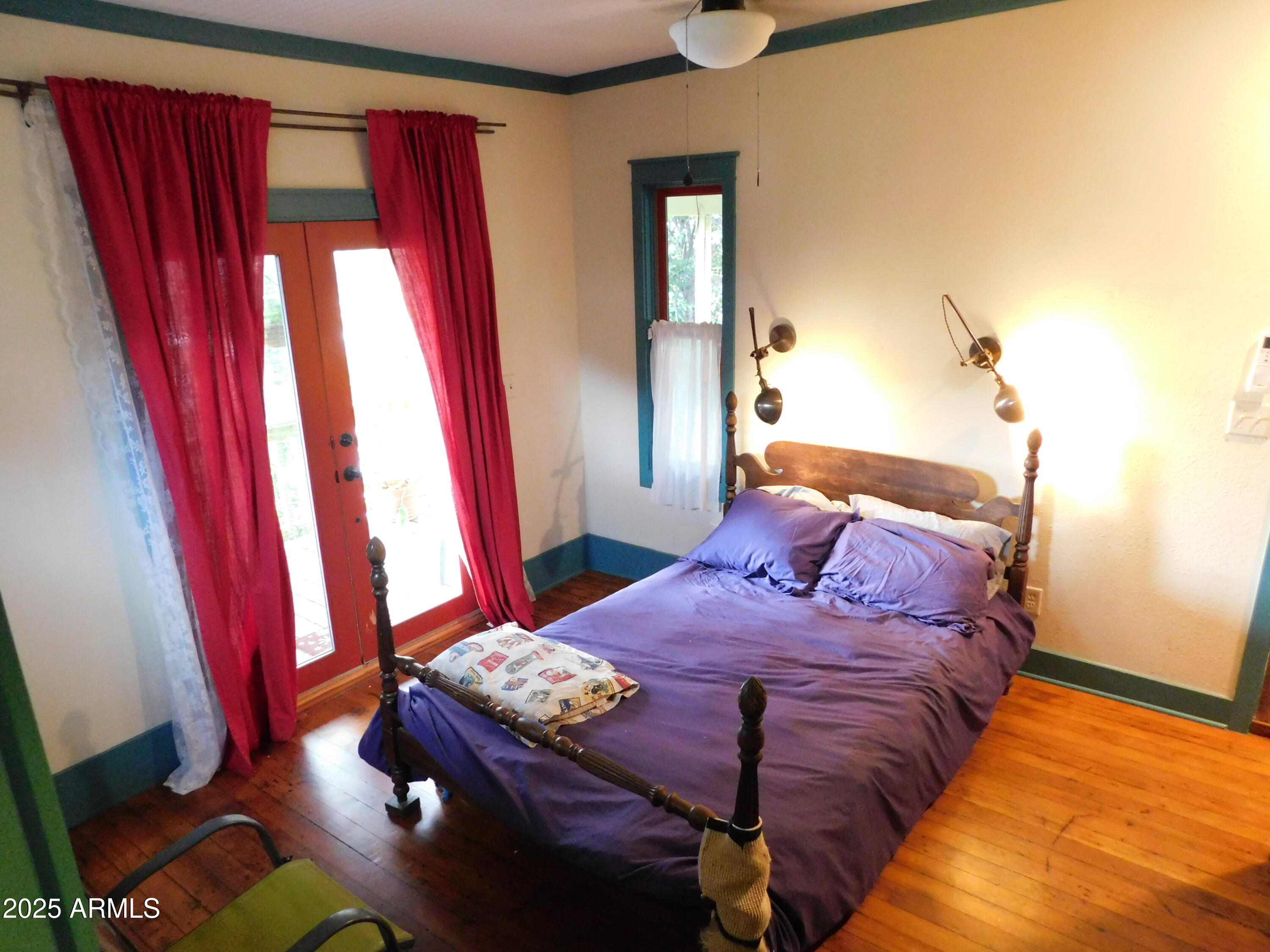 OLD BISBEE - Residential Income