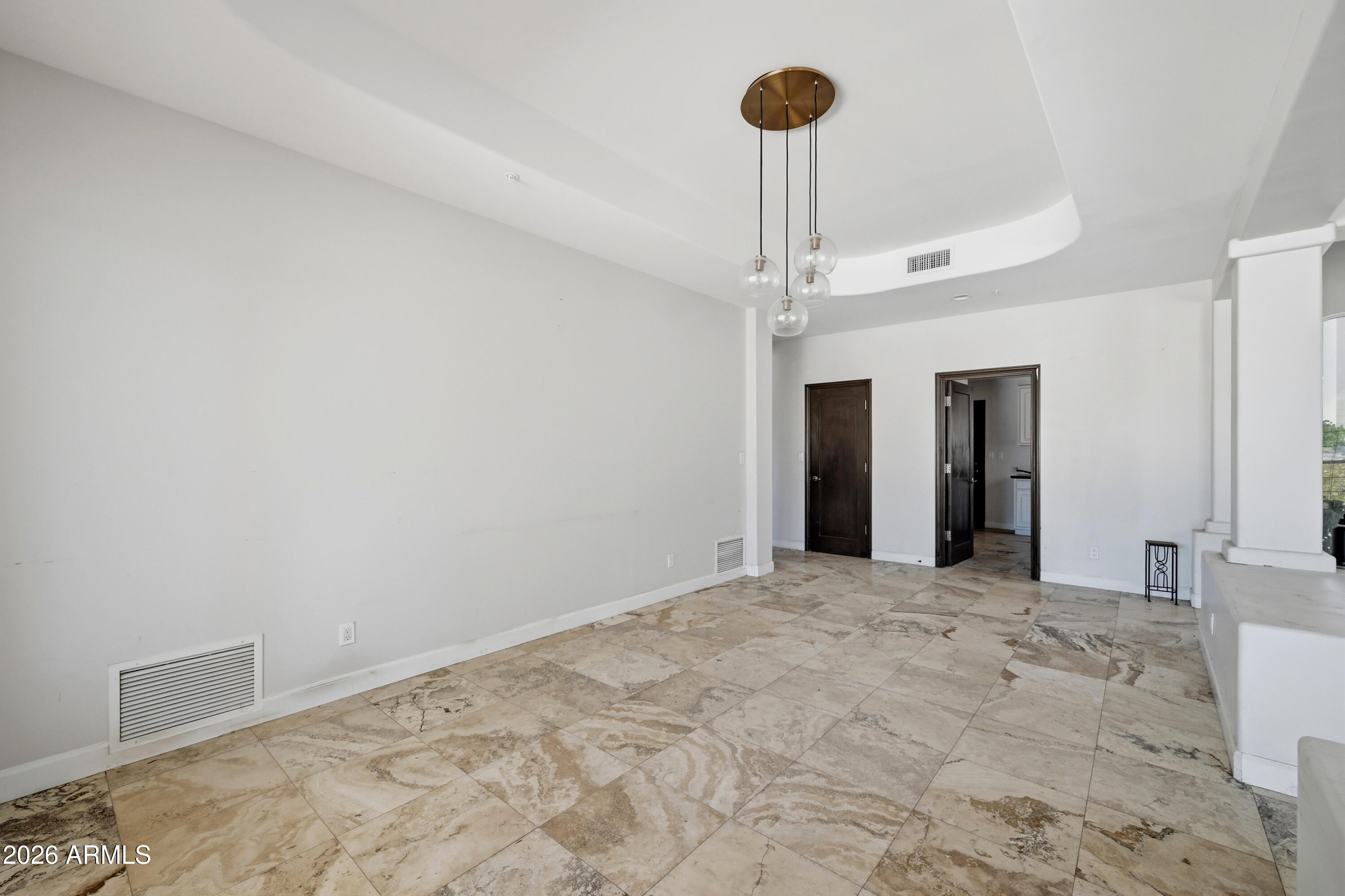 PARADISE FARMS - Residential