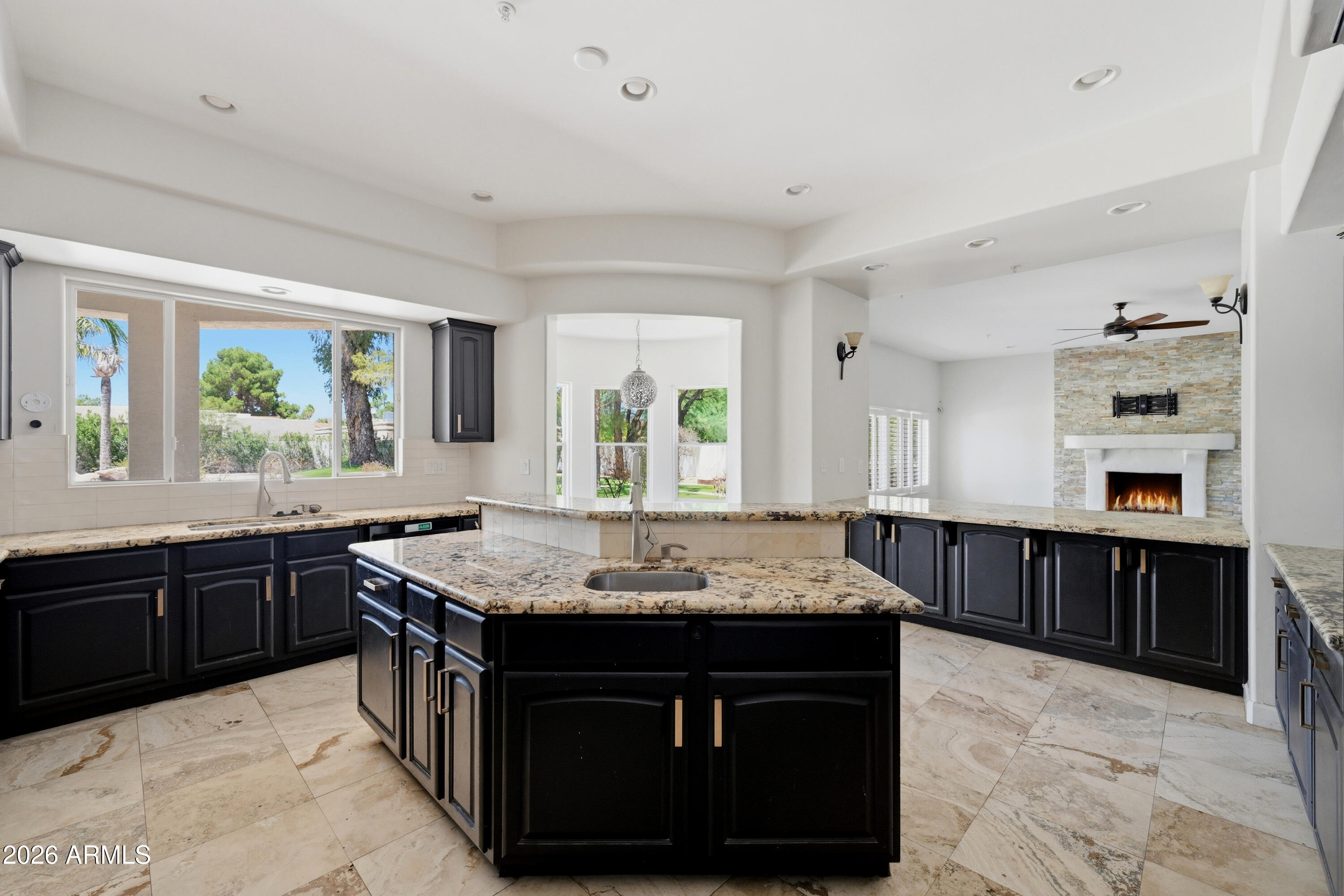 PARADISE FARMS - Residential