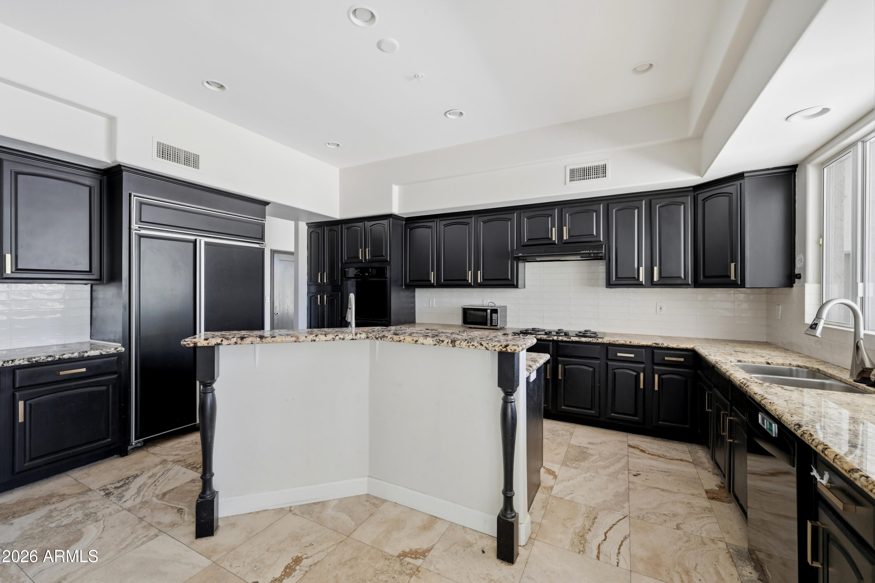 PARADISE FARMS - Residential