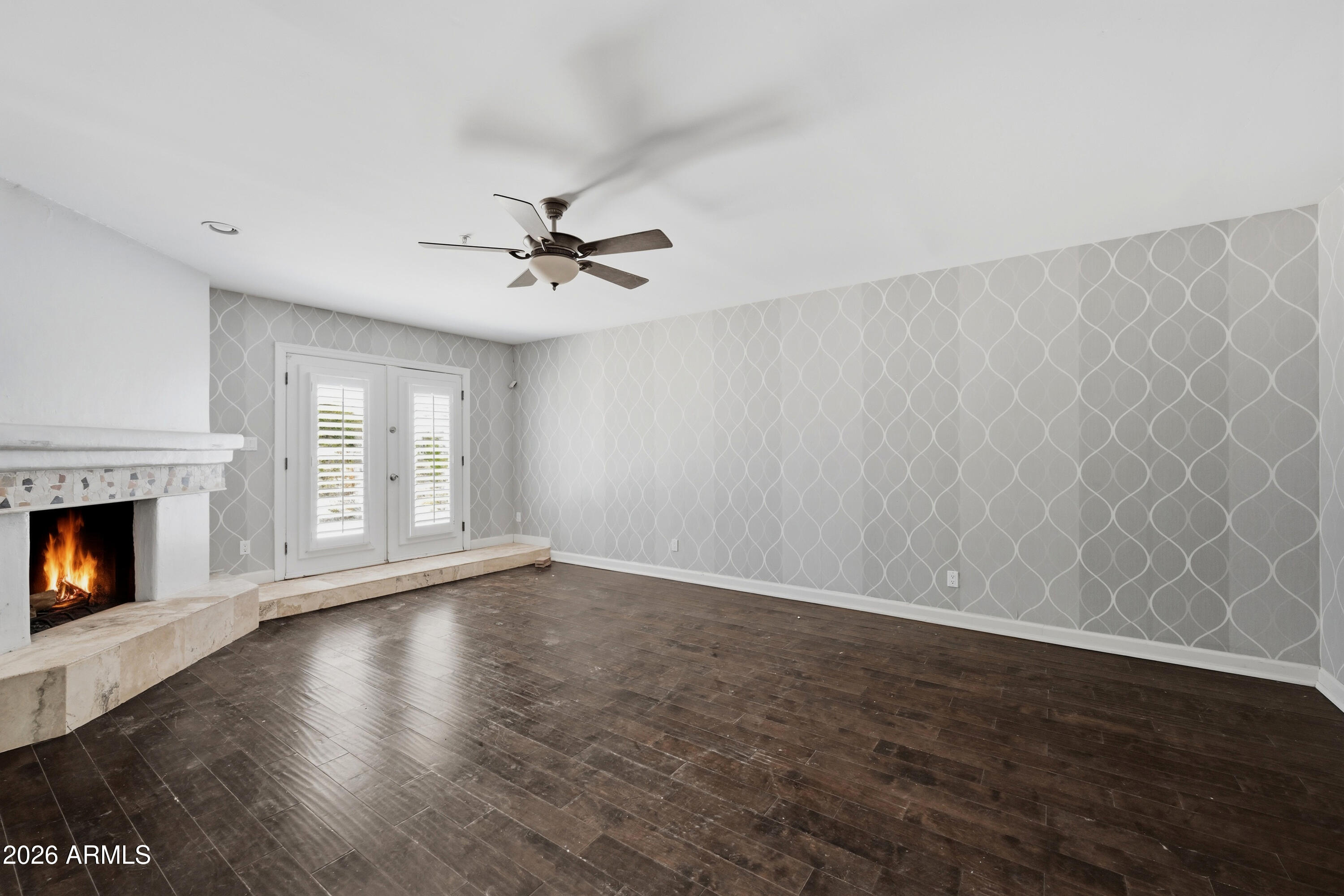 PARADISE FARMS - Residential