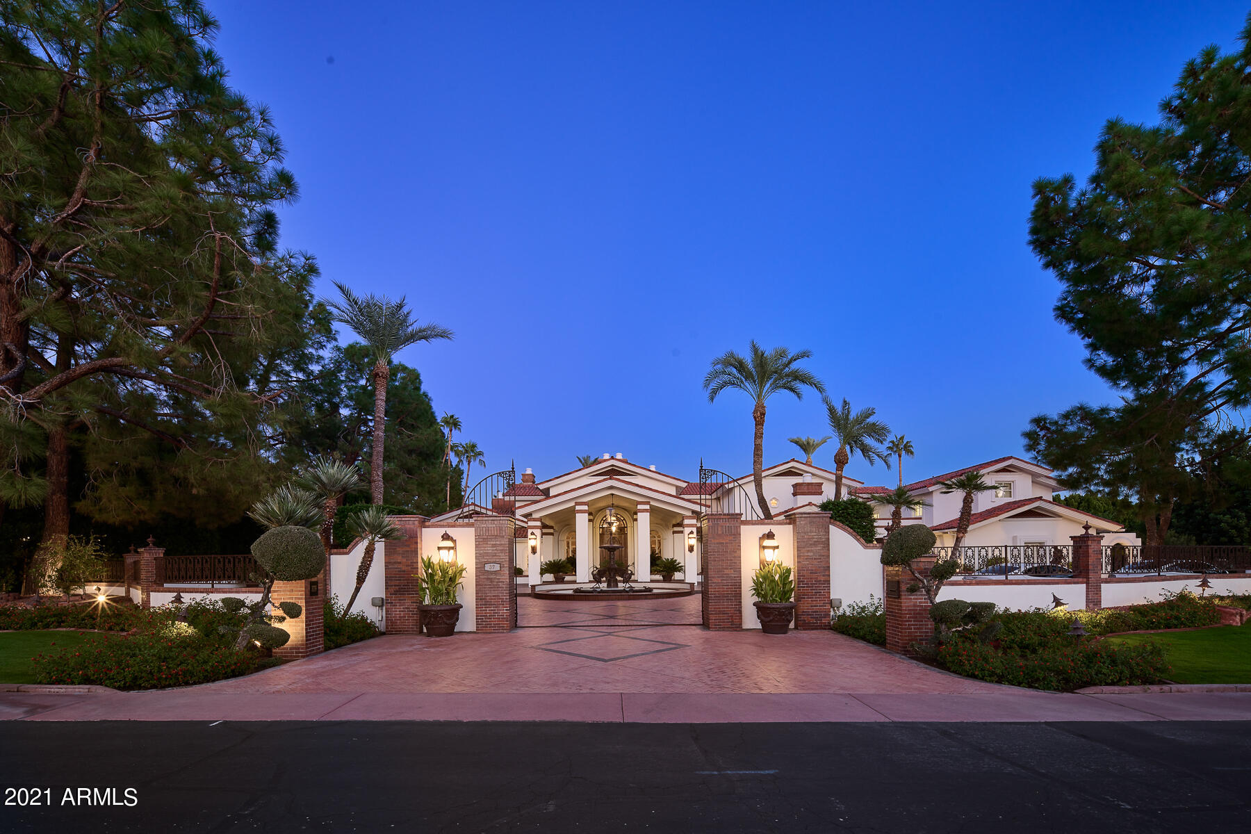 BILTMORE ESTATES - Residential