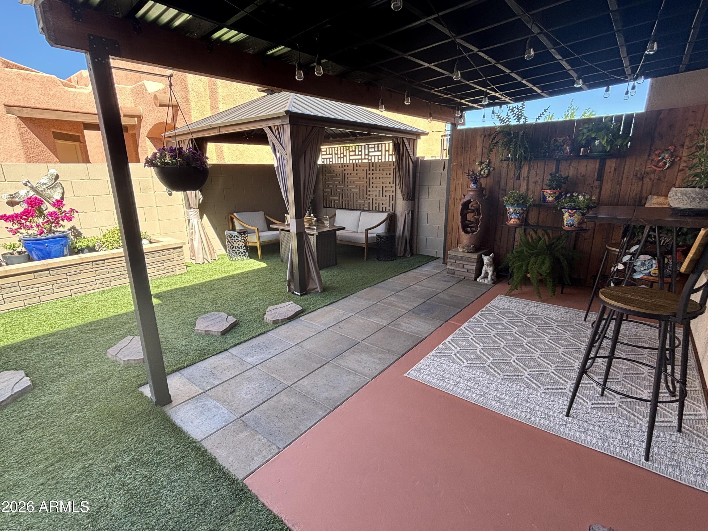 OCOTILLO VILLAS - Residential