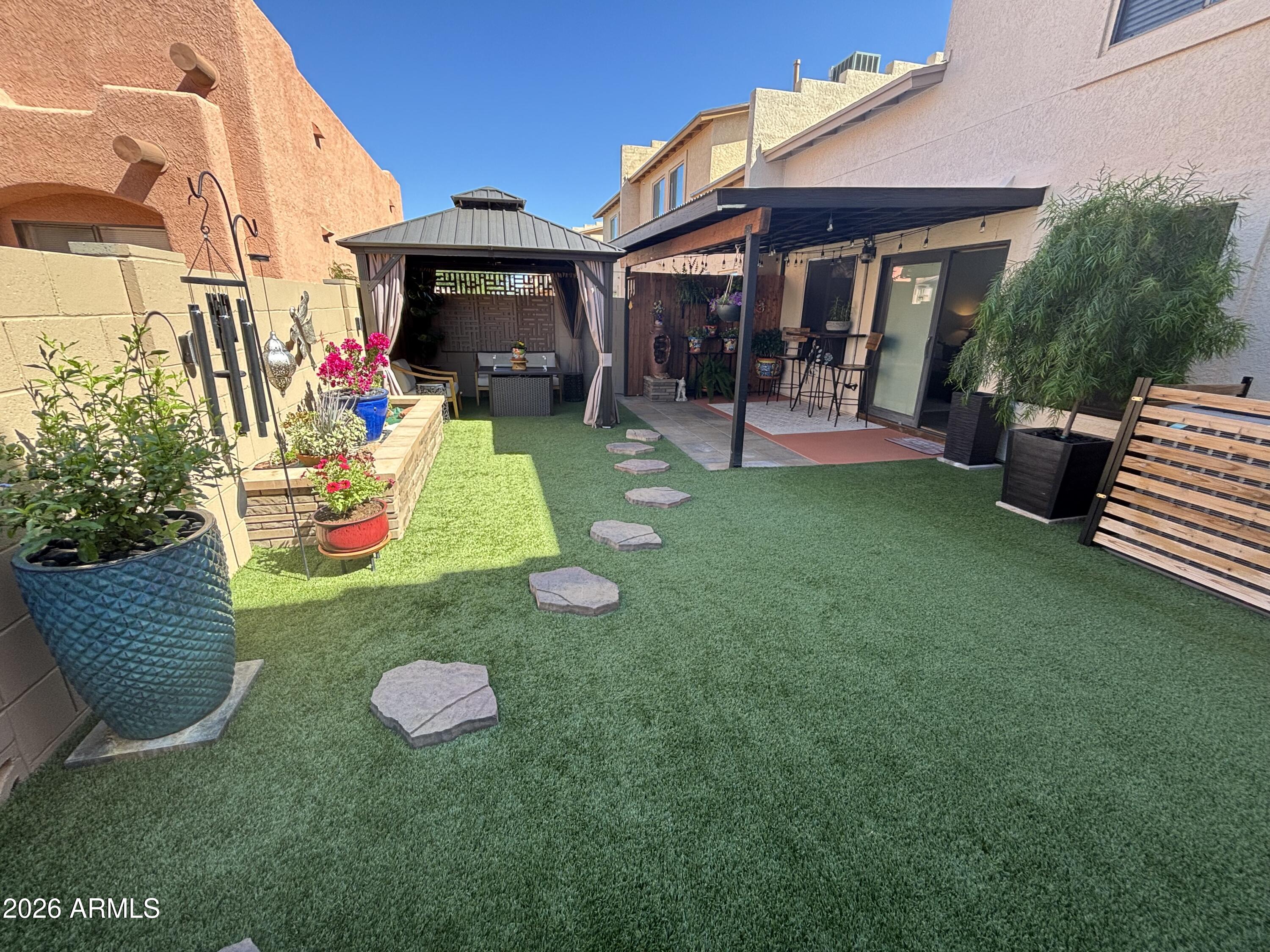 OCOTILLO VILLAS - Residential