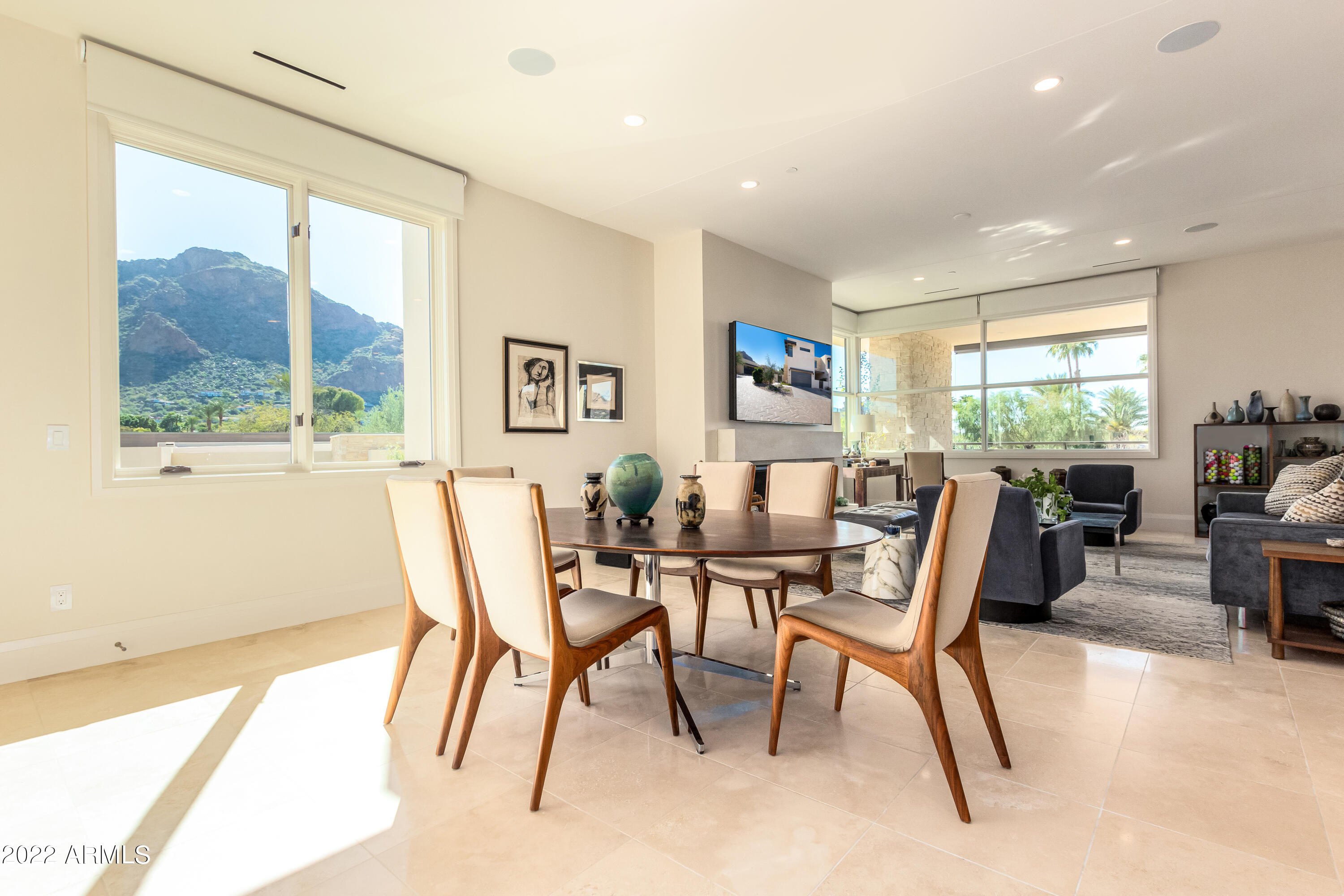 VILLAS AT MOUNTAIN SHADOWS CONDOMINIUMS 2 AMD - Residential