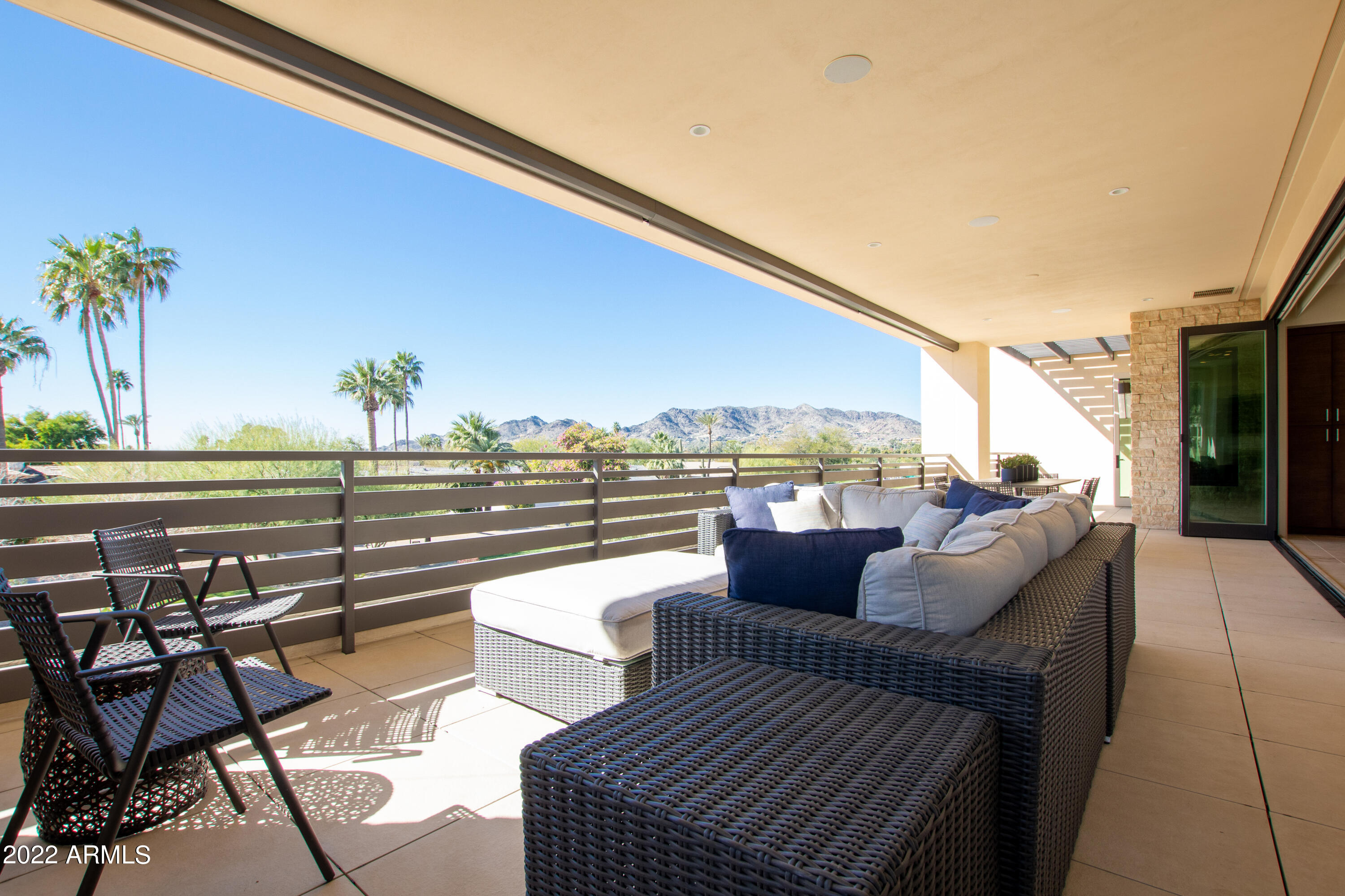 VILLAS AT MOUNTAIN SHADOWS CONDOMINIUMS 2 AMD - Residential