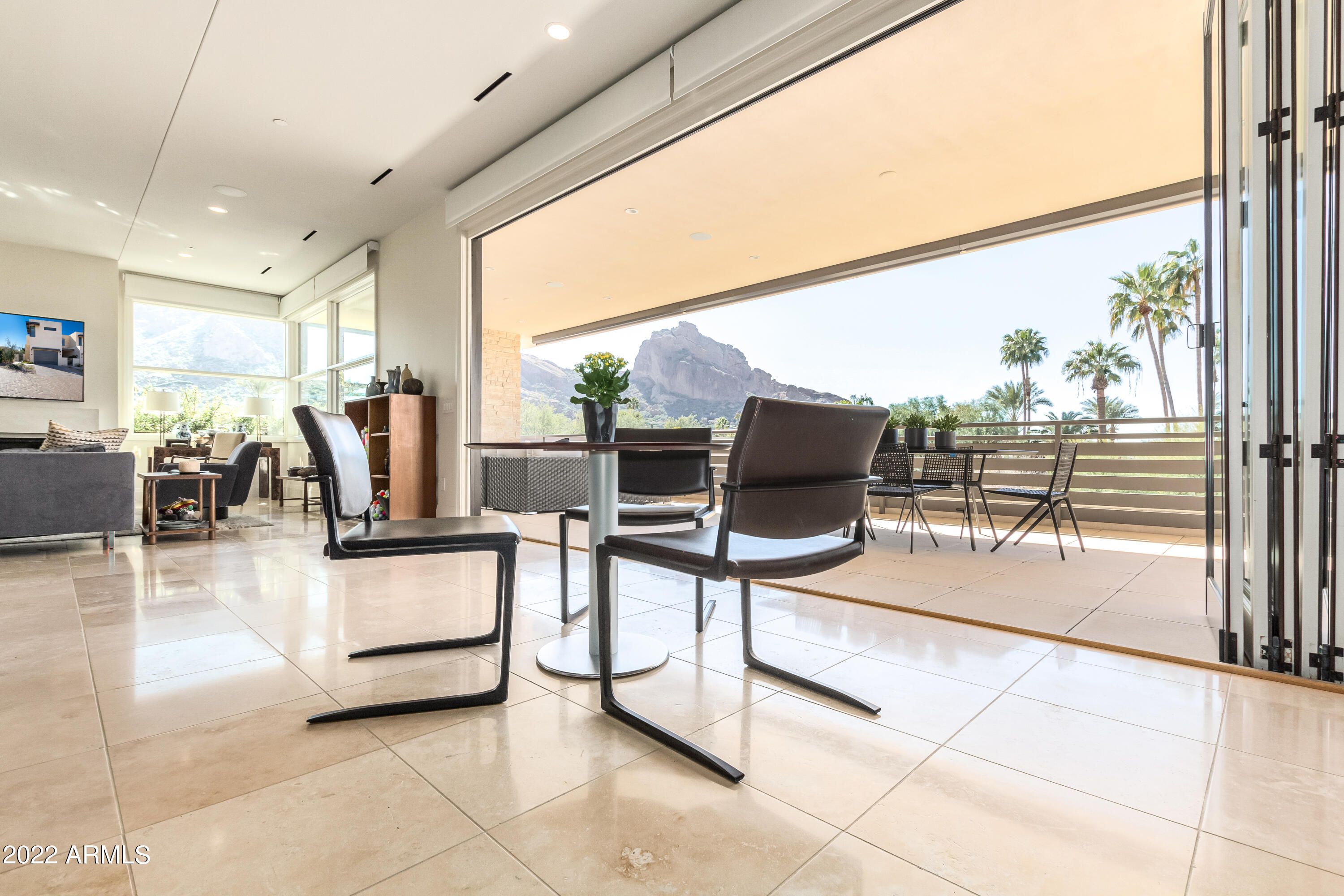 VILLAS AT MOUNTAIN SHADOWS CONDOMINIUMS 2 AMD - Residential