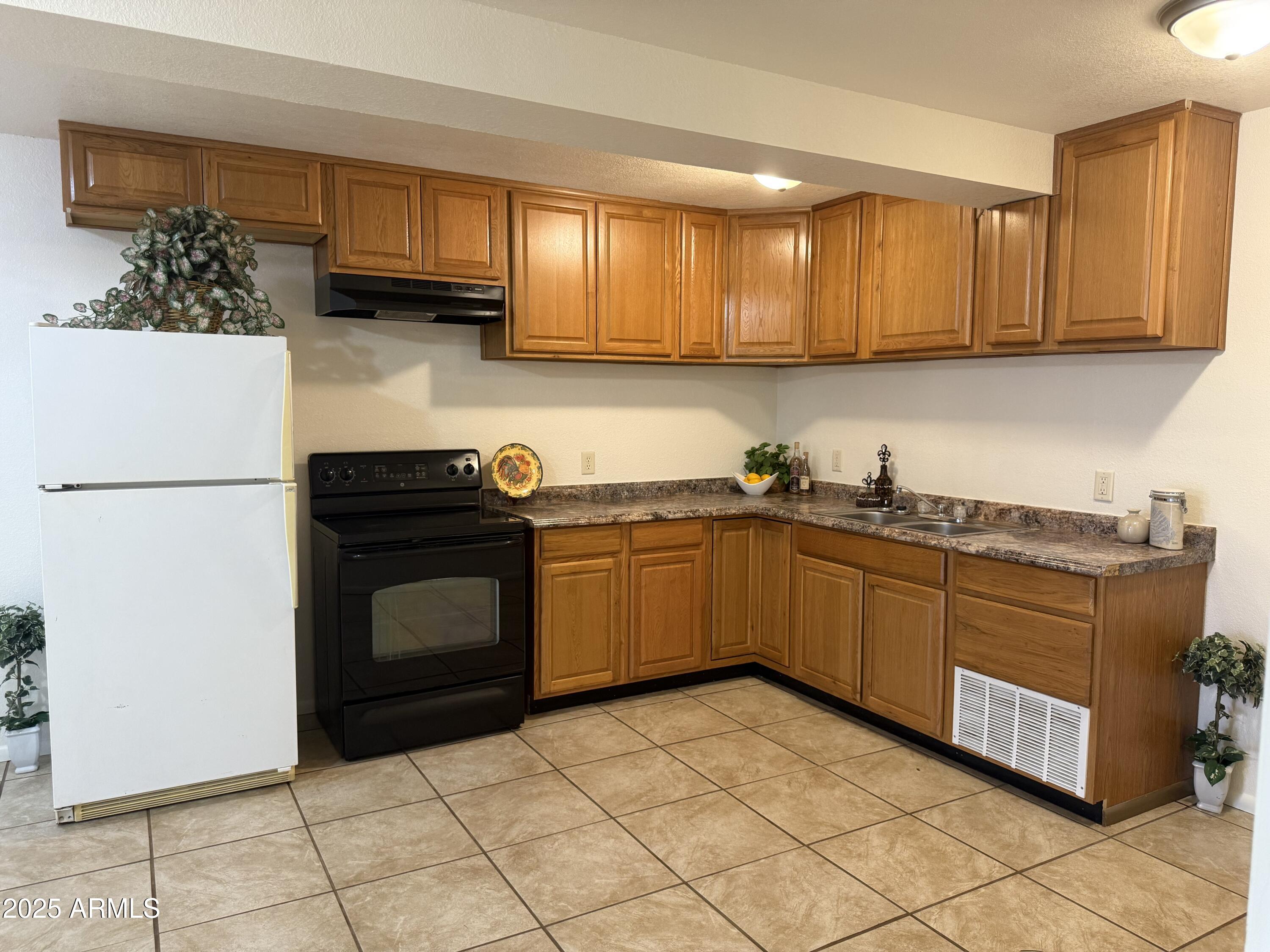 SECOND ADDITION TO FRY - Commercial Sale