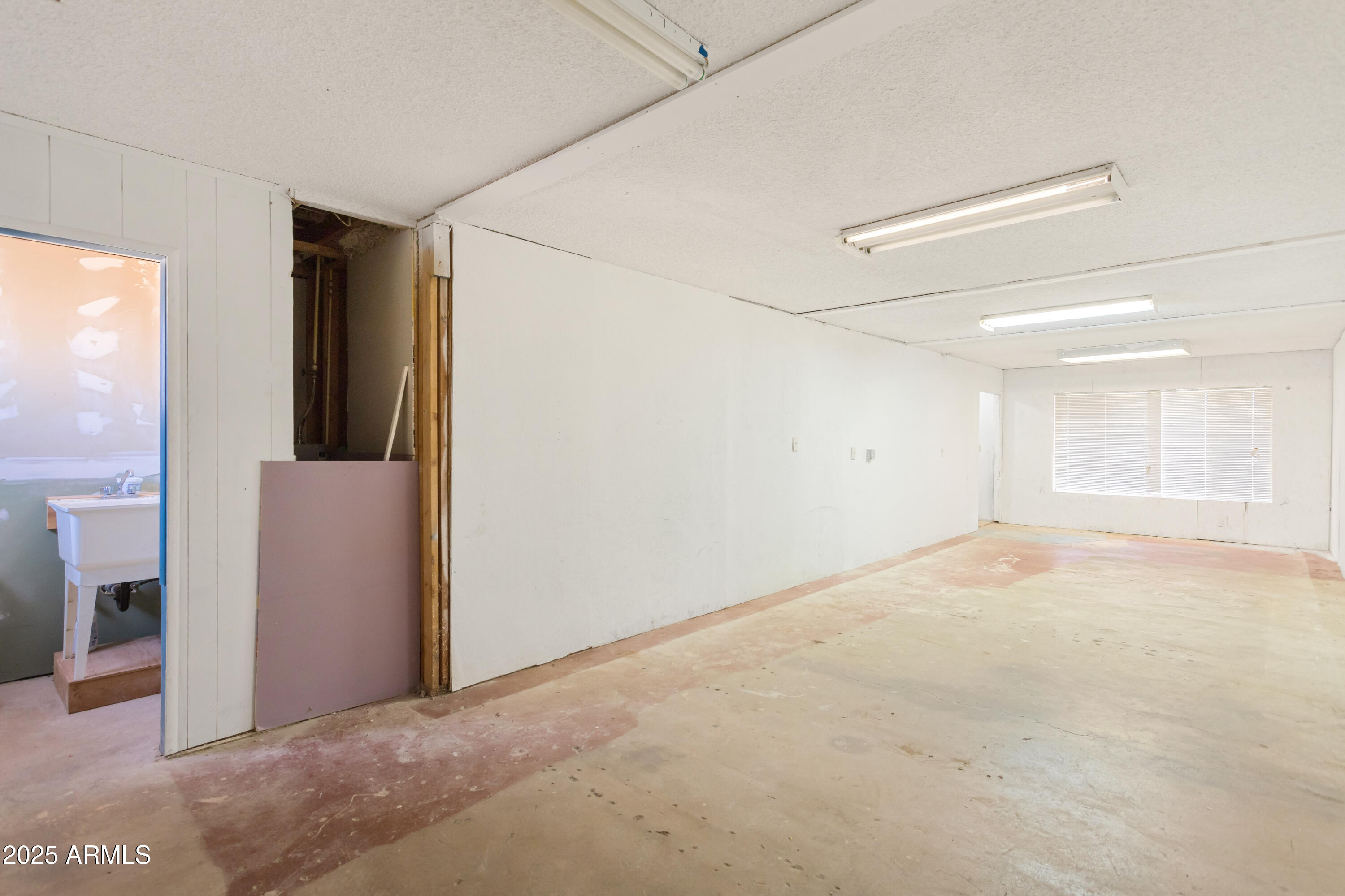SECOND ADDITION TO FRY - Commercial Sale