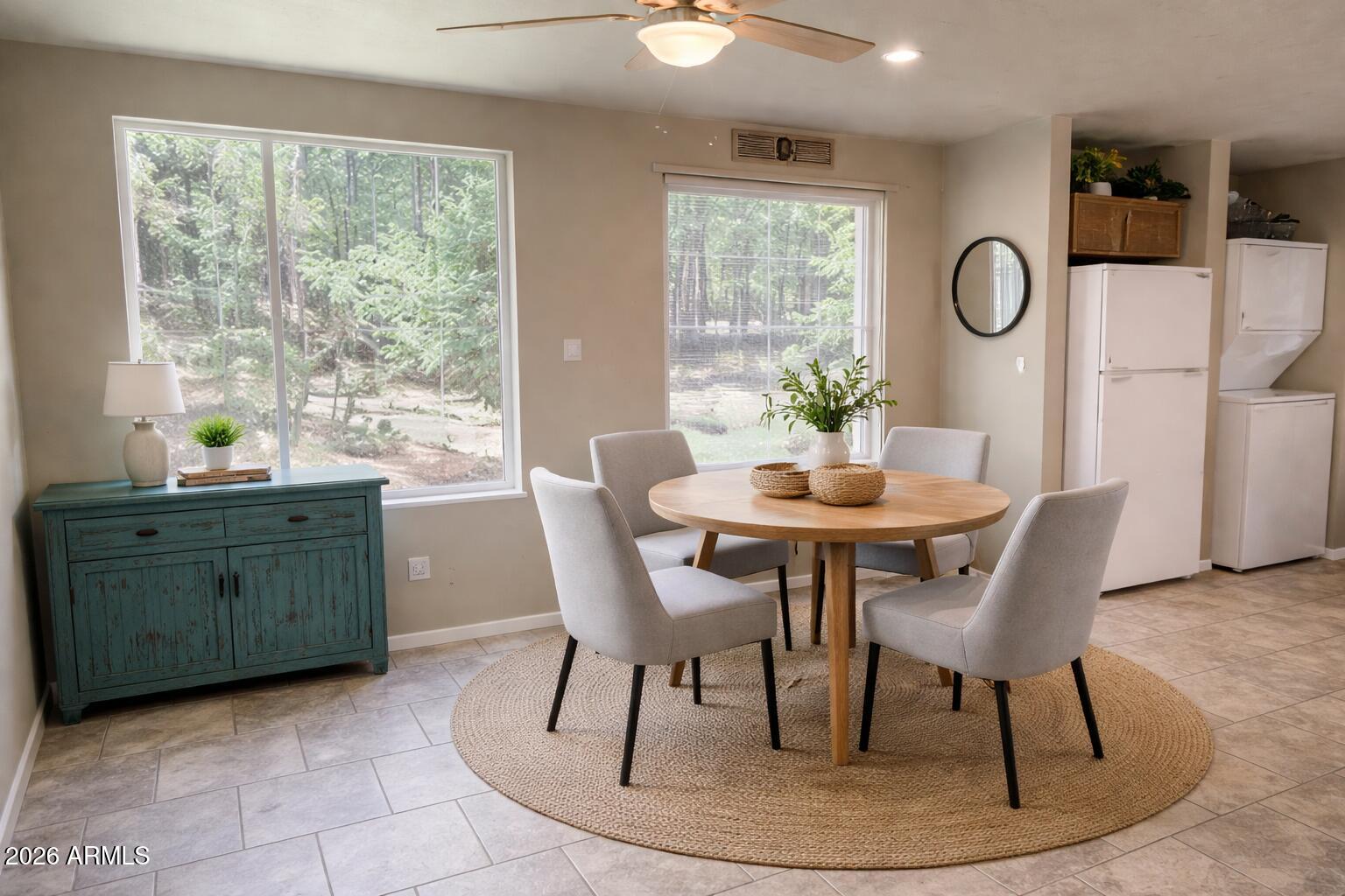 WHITE MOUNTAIN VACATION VILLAGE UNIT 4 - Residential
