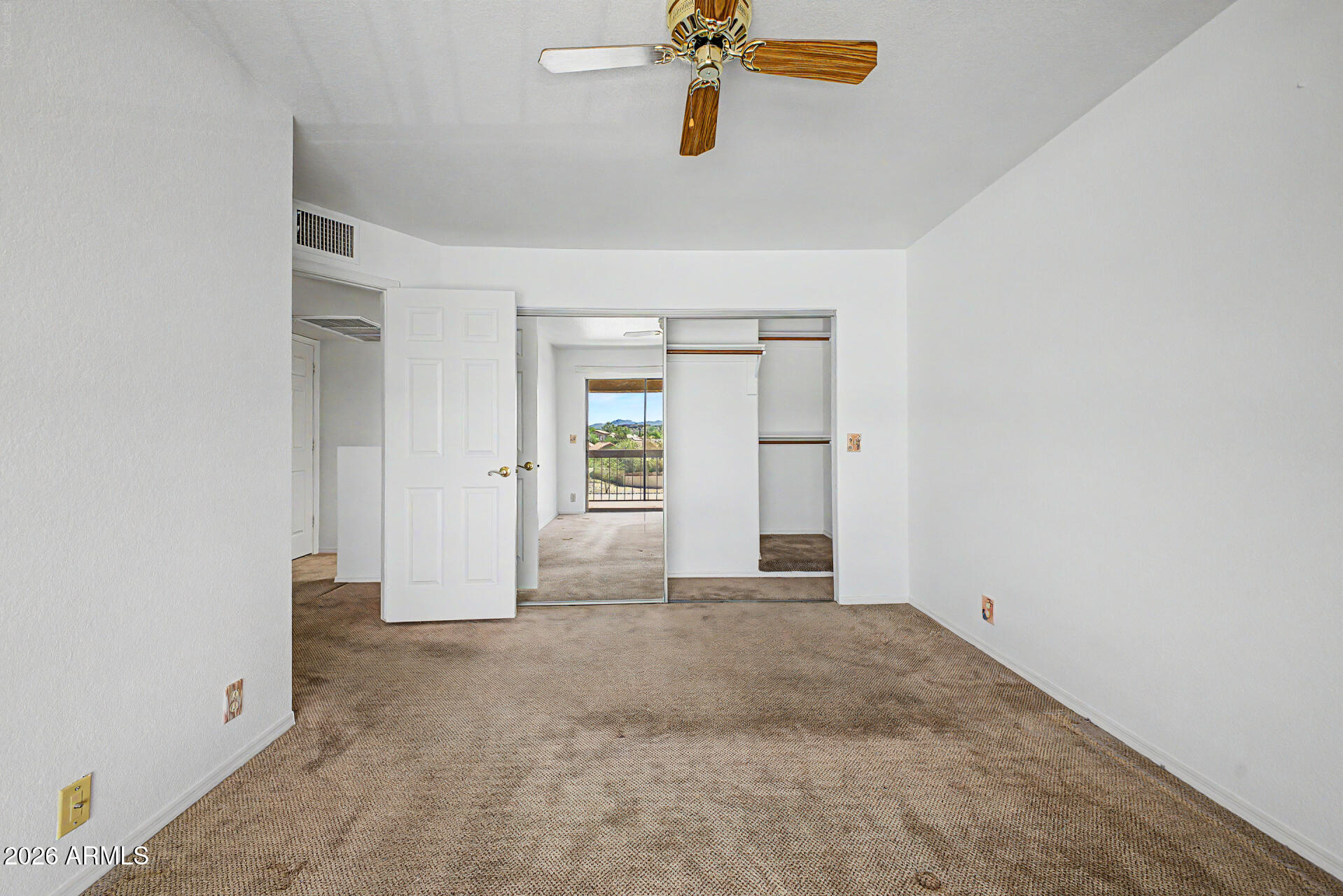 CENTER COURT VILLAS - Residential