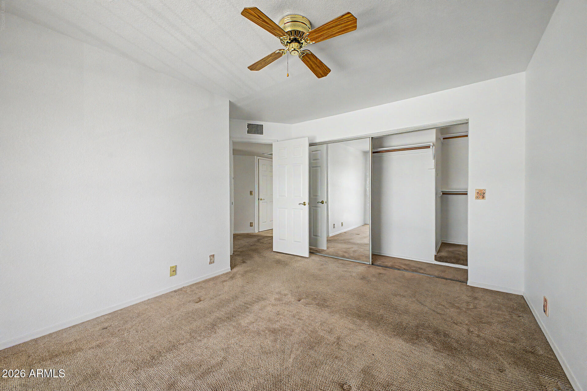 CENTER COURT VILLAS - Residential