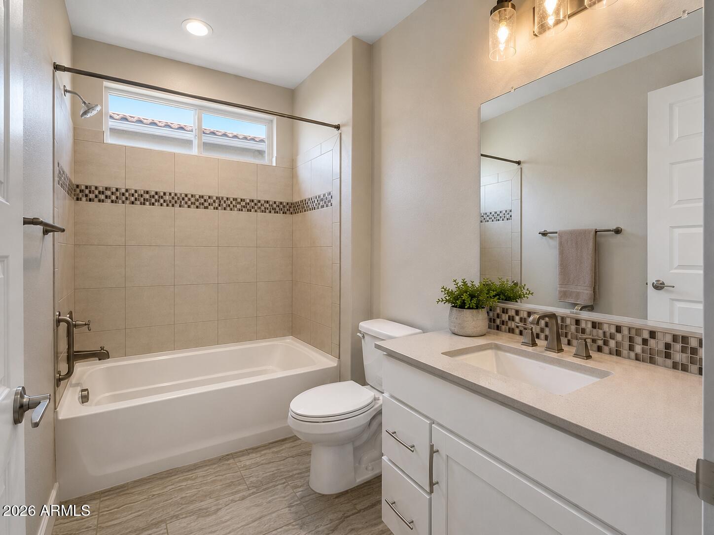 SADDLEBROOKE UNIT FIFTY - Residential