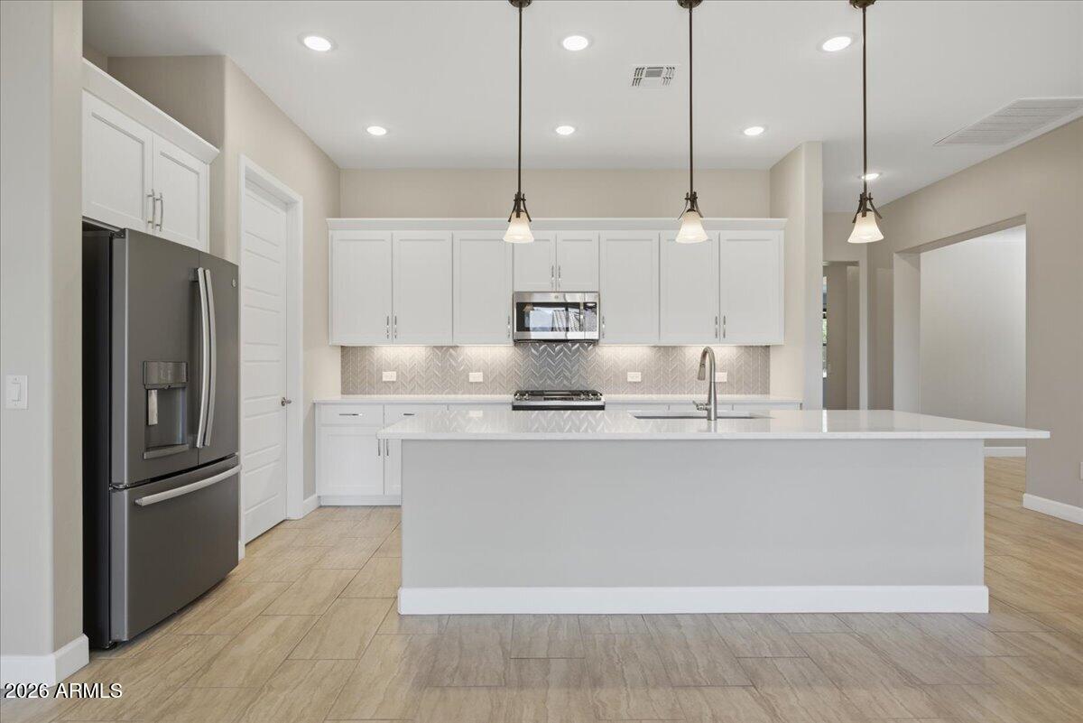SADDLEBROOKE UNIT FIFTY - Residential