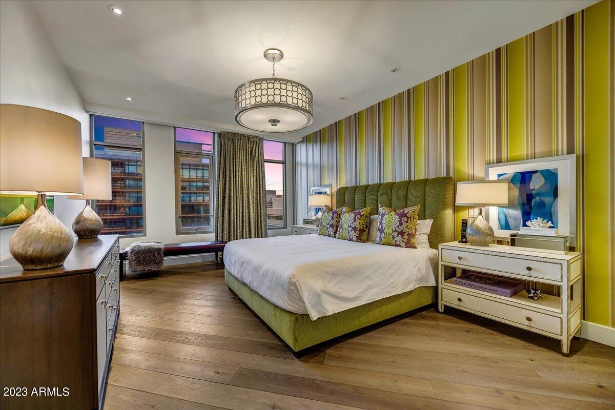 ESPLANADE PLACE CONDOMINIUM AMD - Residential