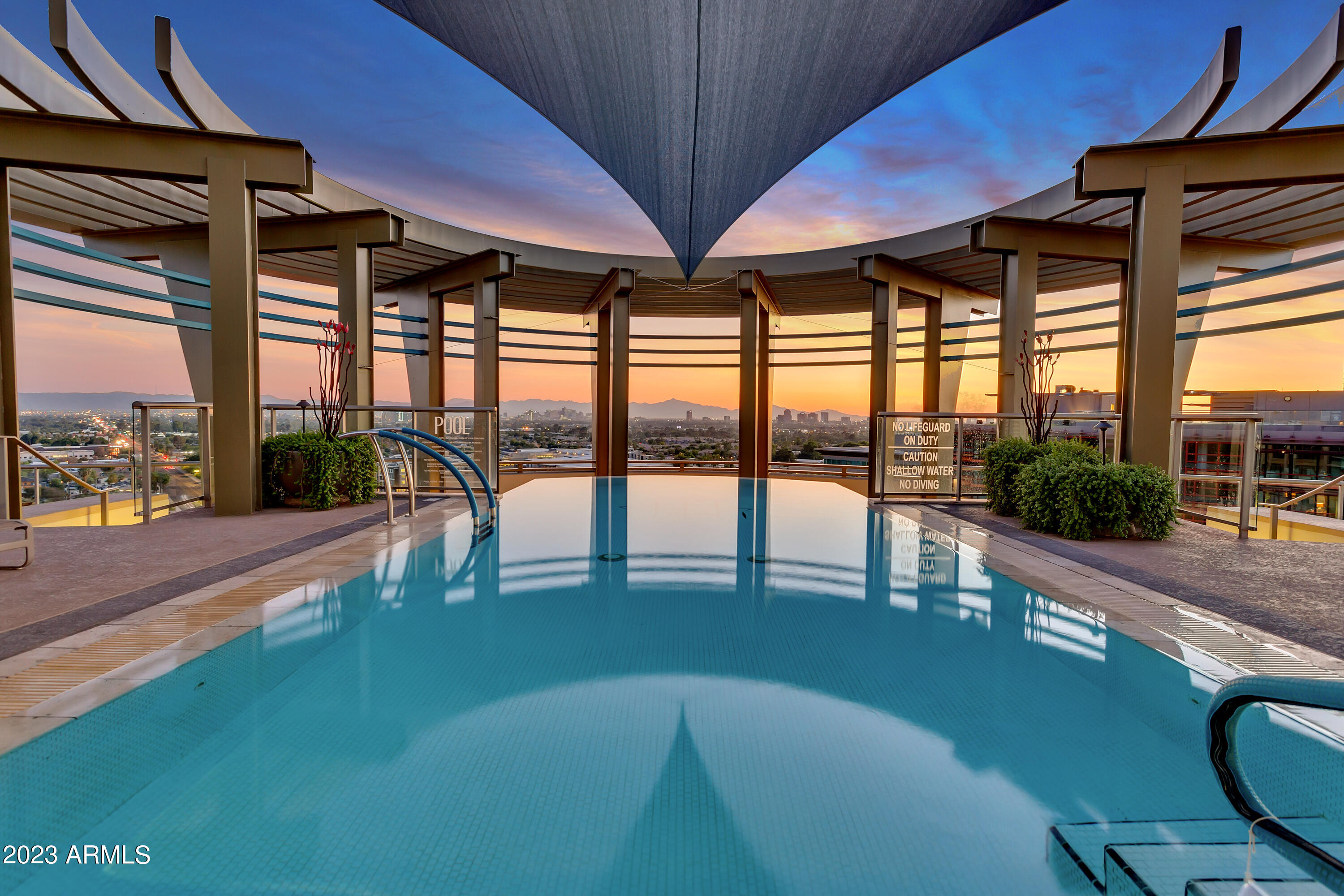 ESPLANADE PLACE CONDOMINIUM AMD - Residential