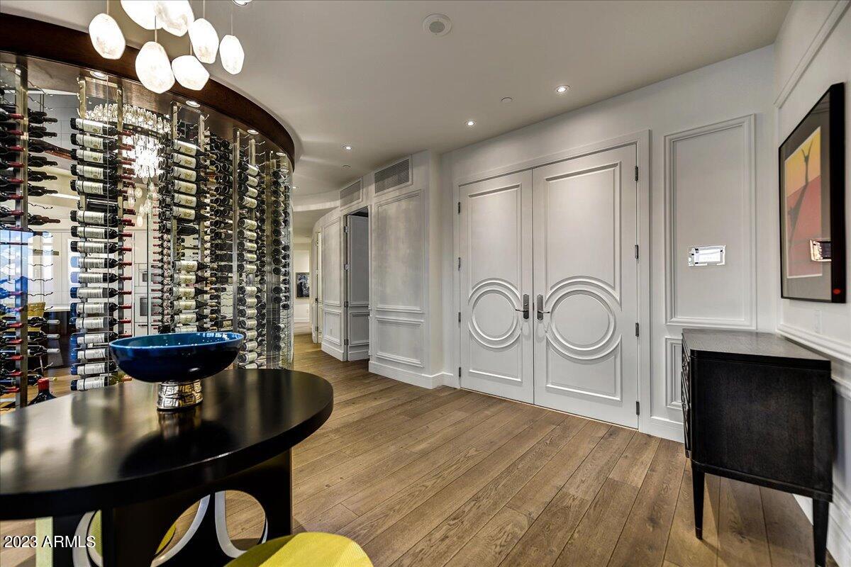 ESPLANADE PLACE CONDOMINIUM AMD - Residential