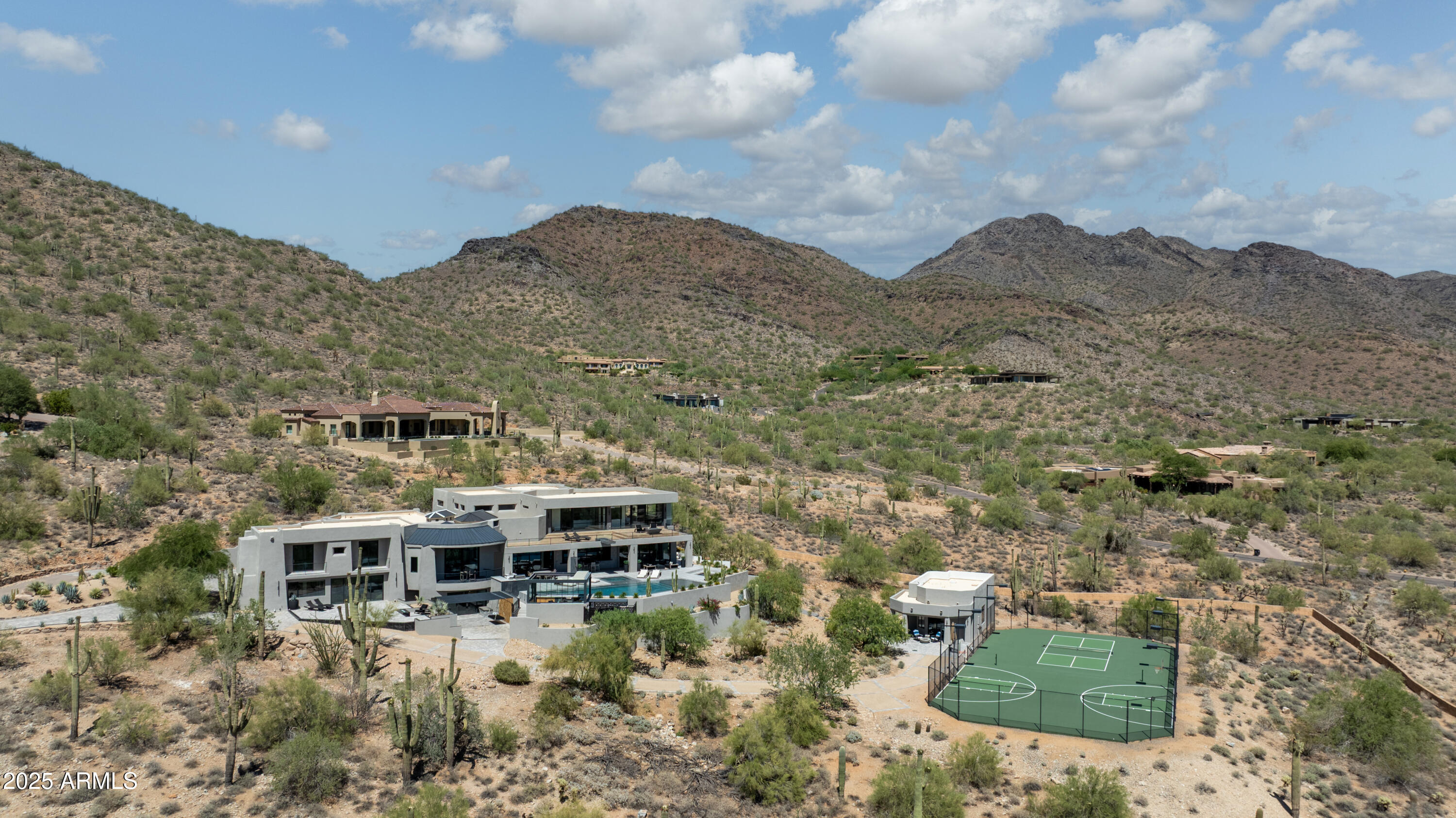 CANYON HEIGHTS - Residential