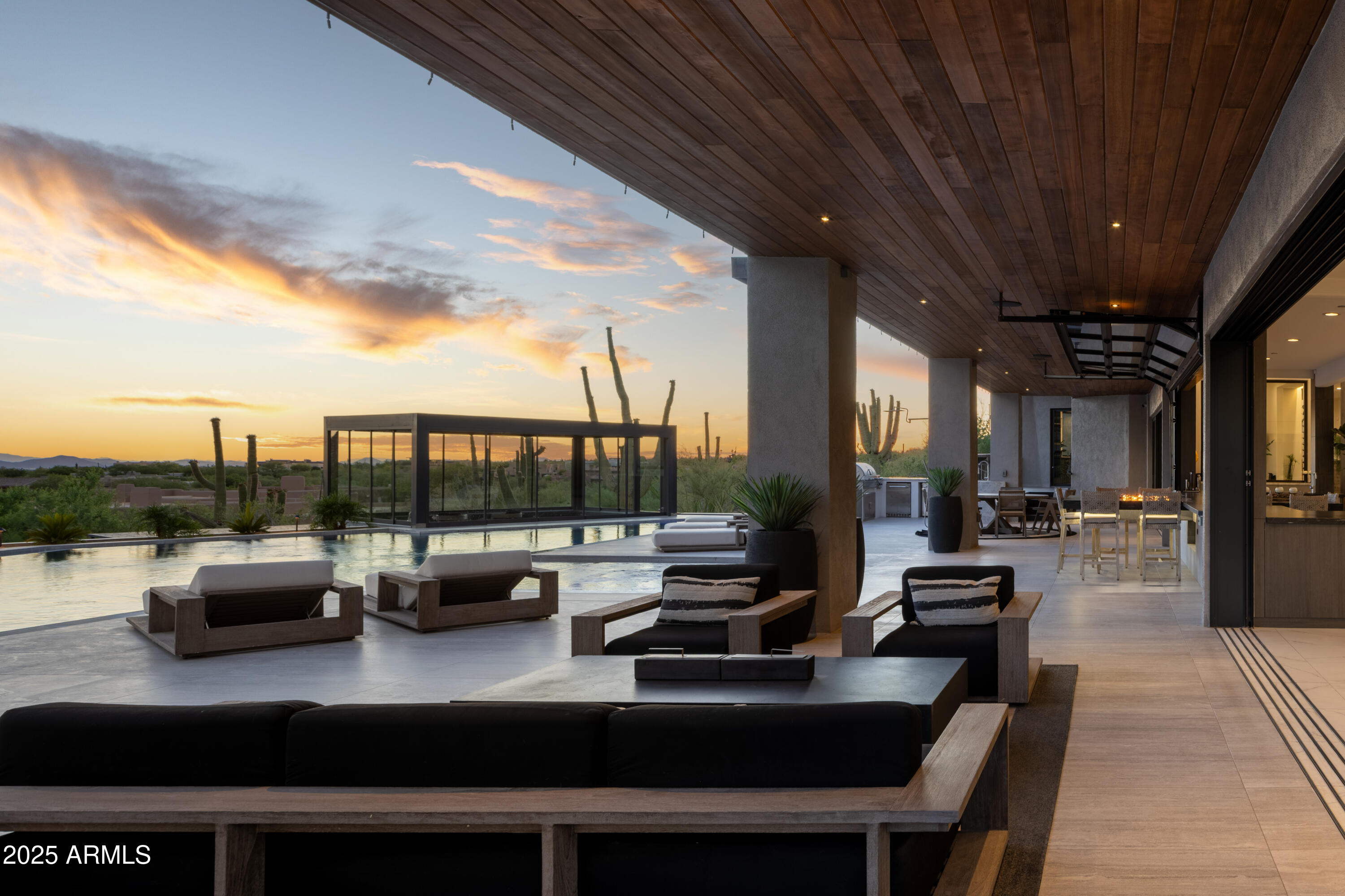 CANYON HEIGHTS - Residential