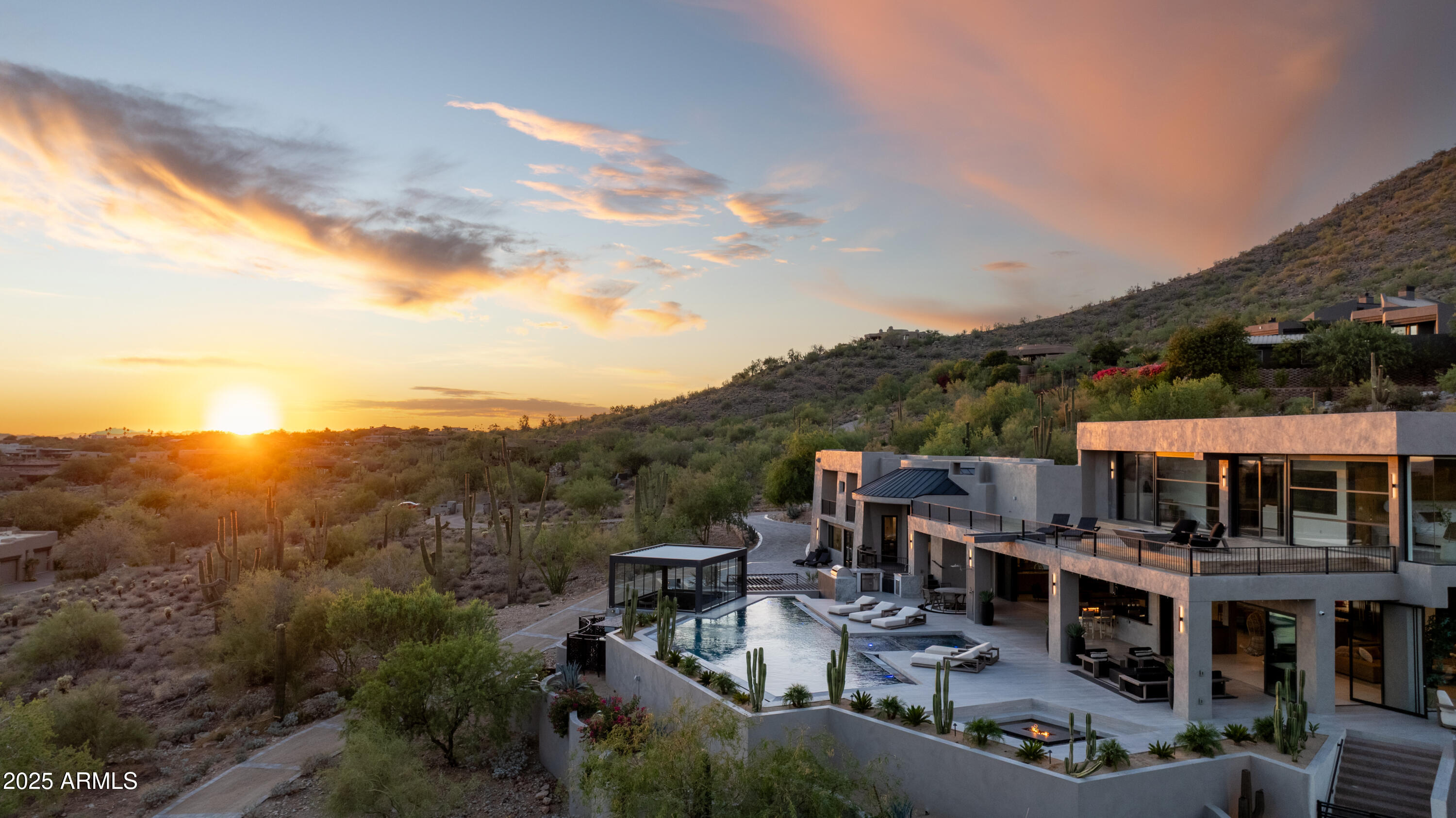 CANYON HEIGHTS - Residential