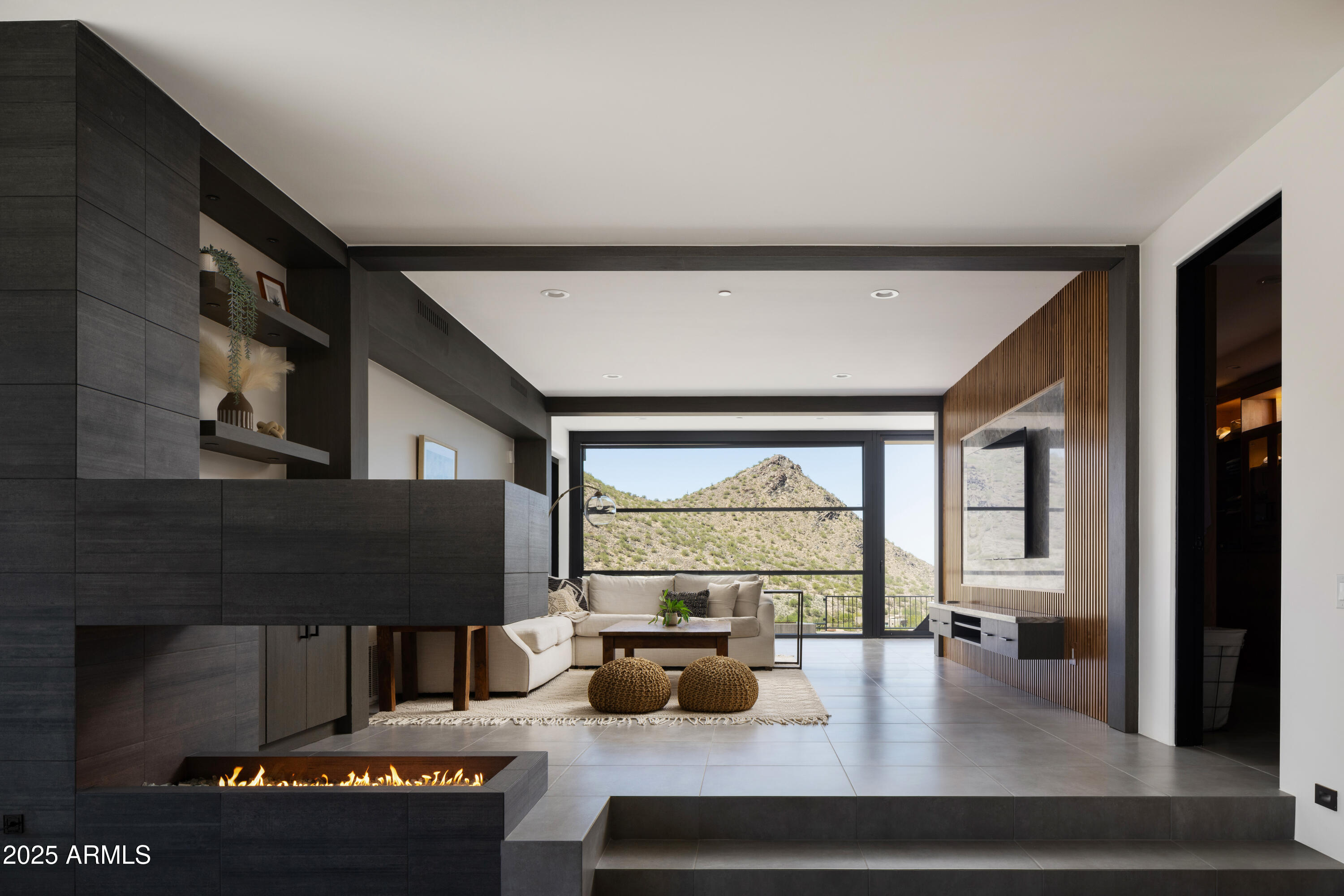 CANYON HEIGHTS - Residential