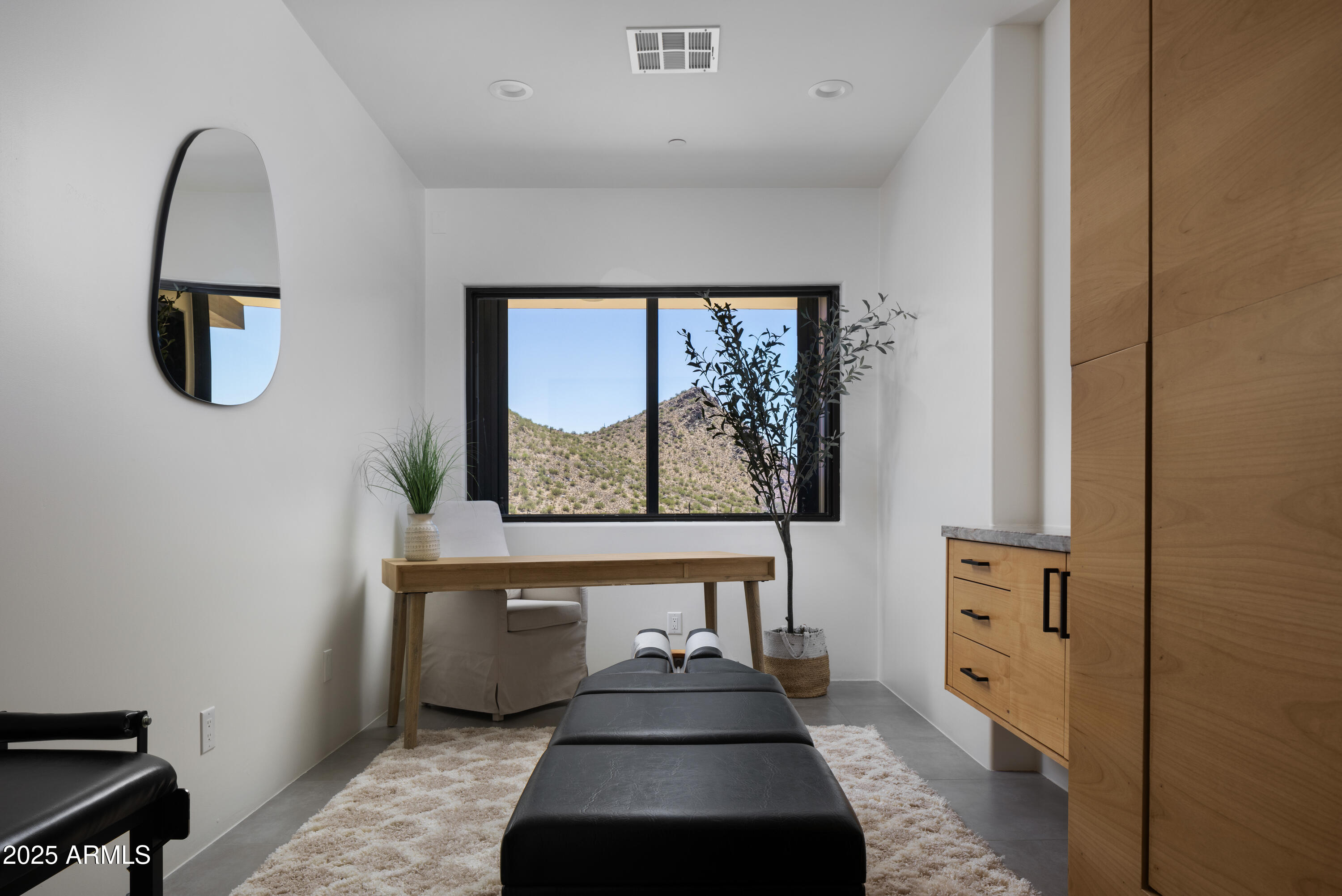 CANYON HEIGHTS - Residential