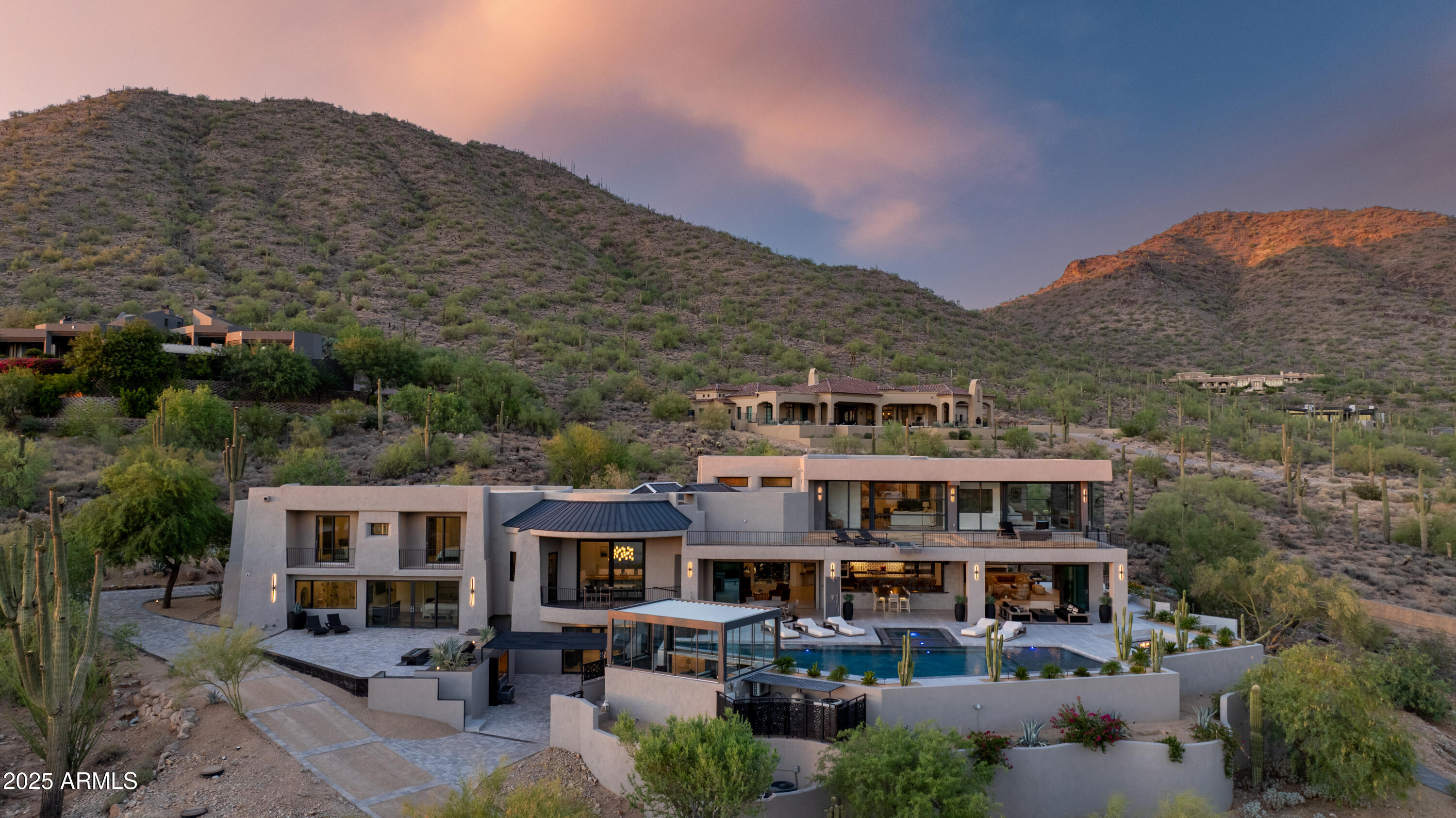 CANYON HEIGHTS - Residential