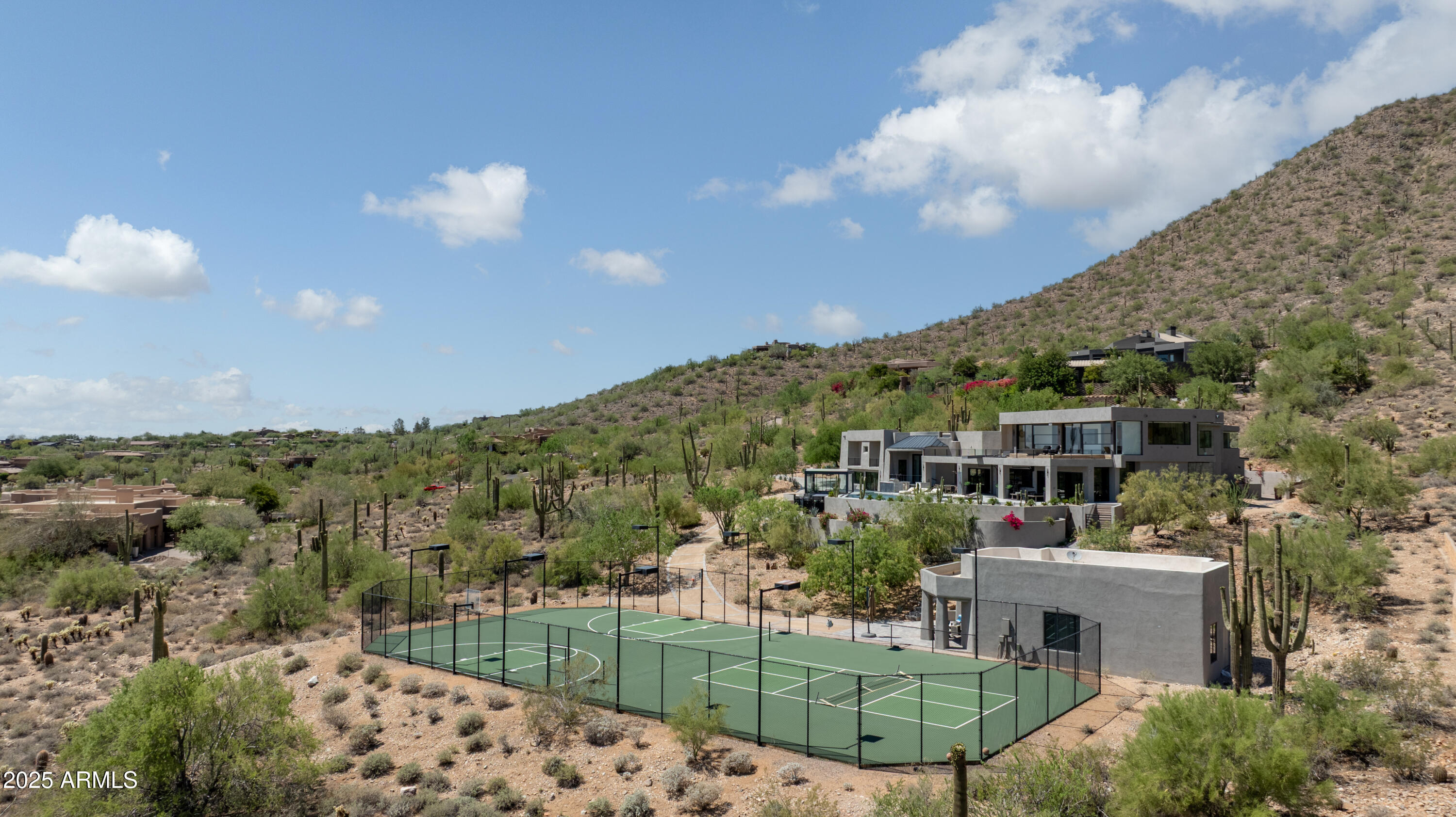 CANYON HEIGHTS - Residential