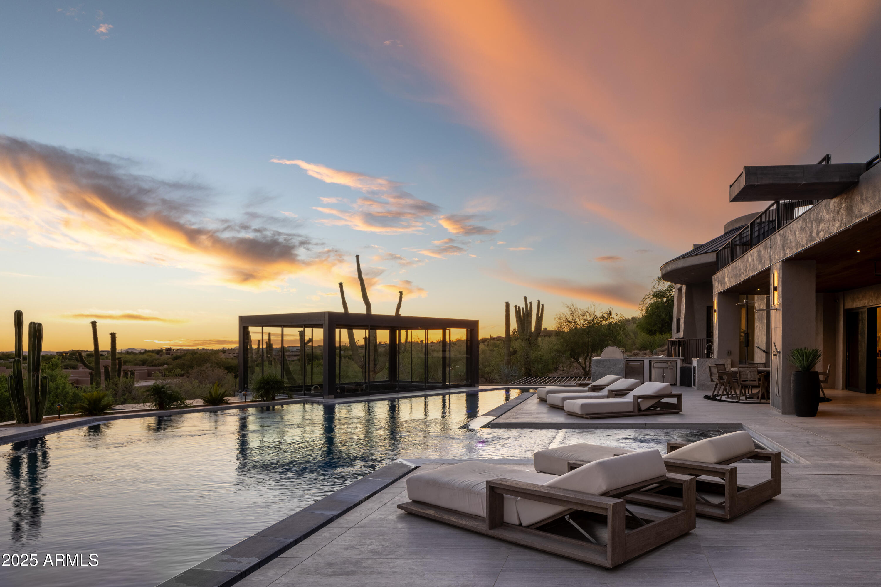 CANYON HEIGHTS - Residential